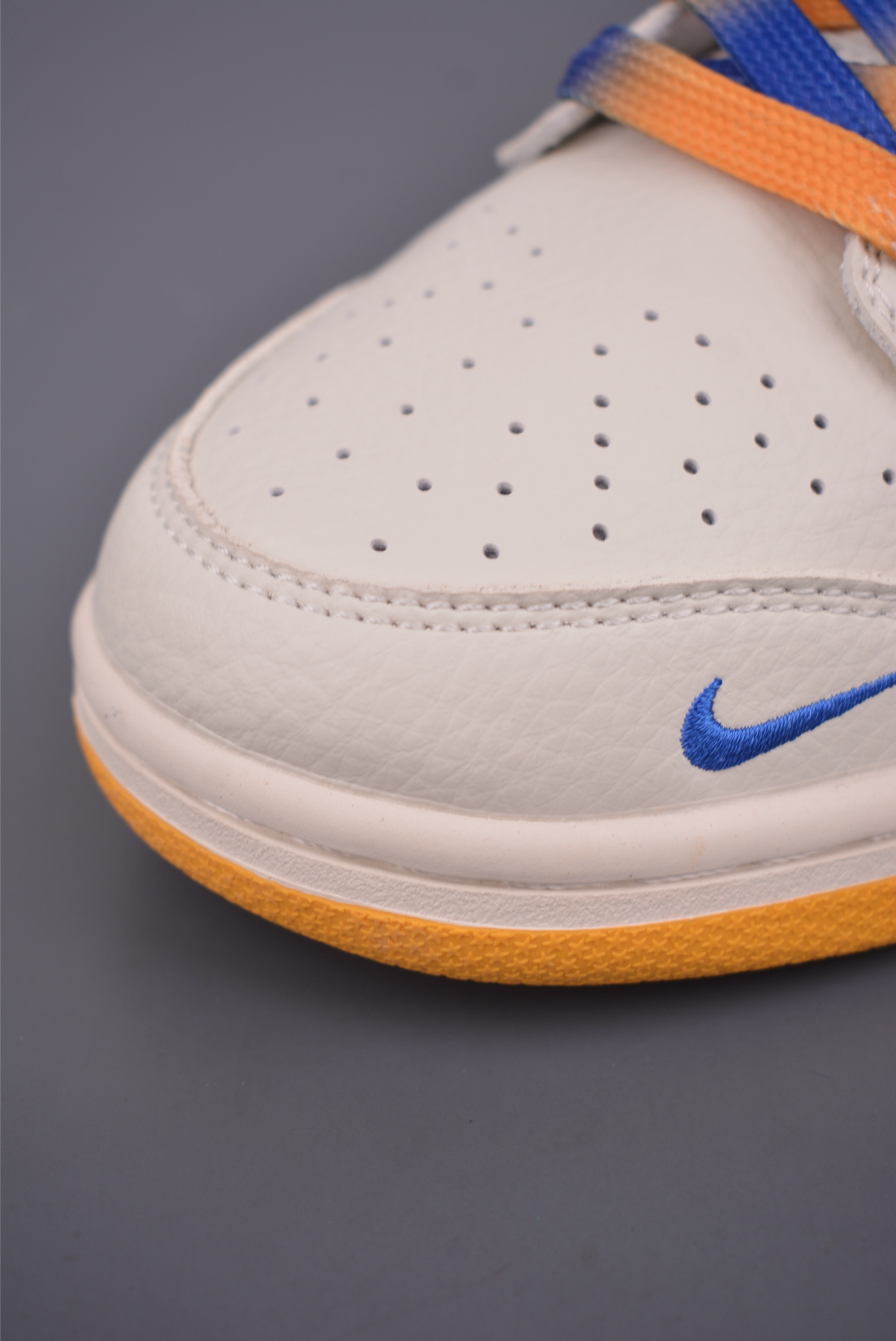 280 Nike SB Dunk Low 紫金湖人 CS1688-108