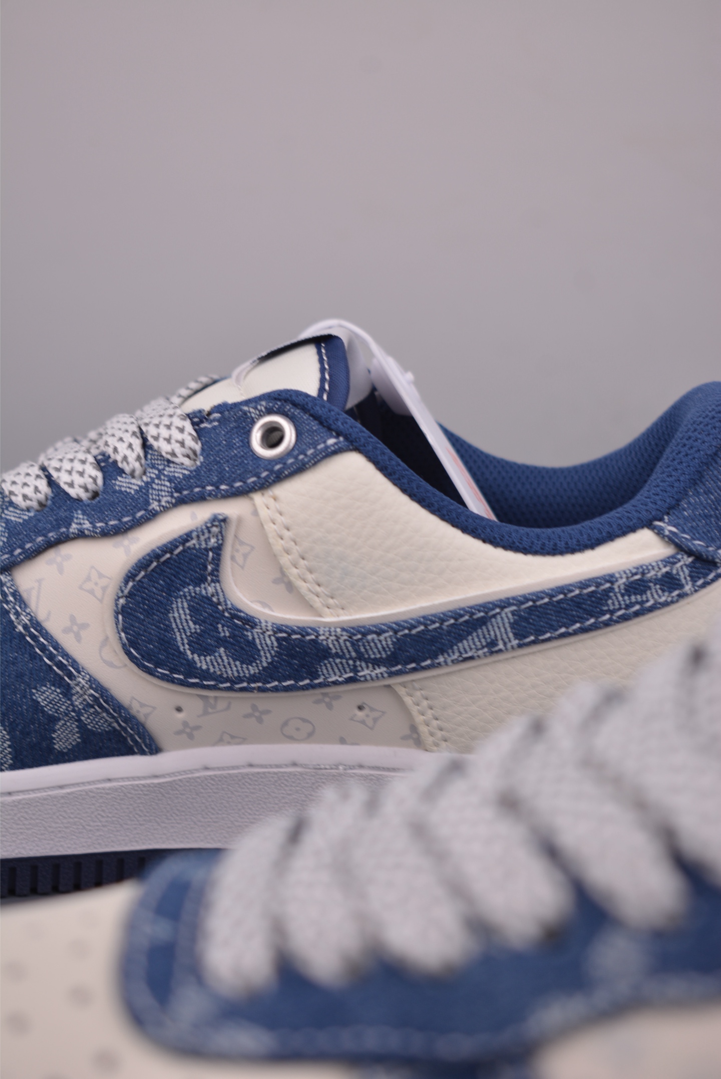 160 Nike Air Force 1 Low YN7698