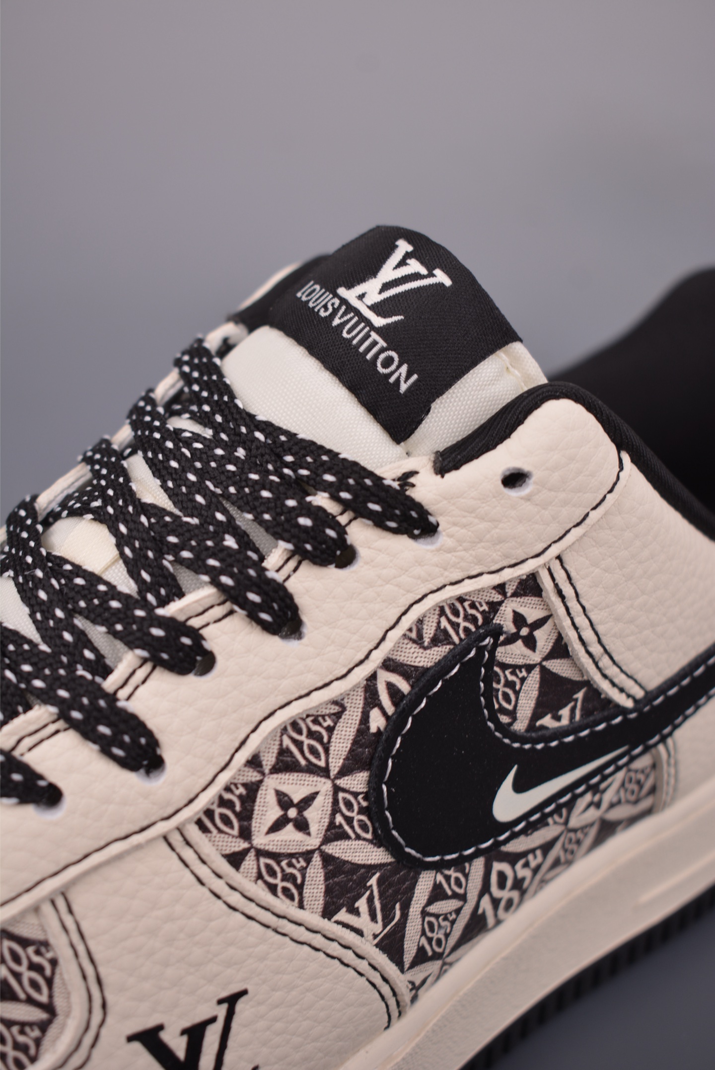 260 Nike Air Force 1 Low LV联名 KJ1688-023