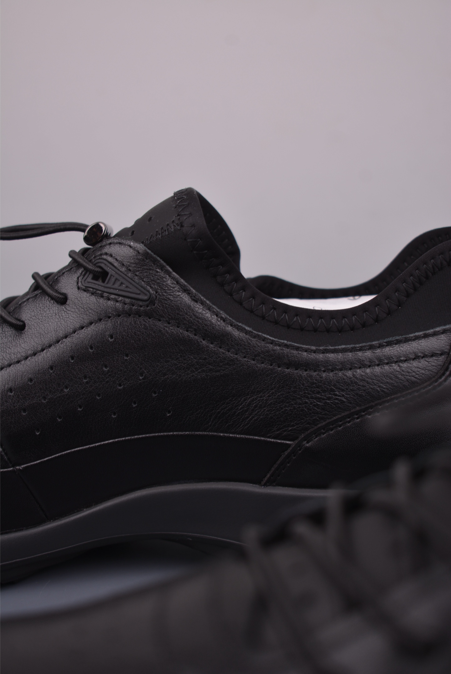 300 Ecco爱步运动鞋男鞋 BIOM2025 透气健步鞋 防滑跑步鞋 516108