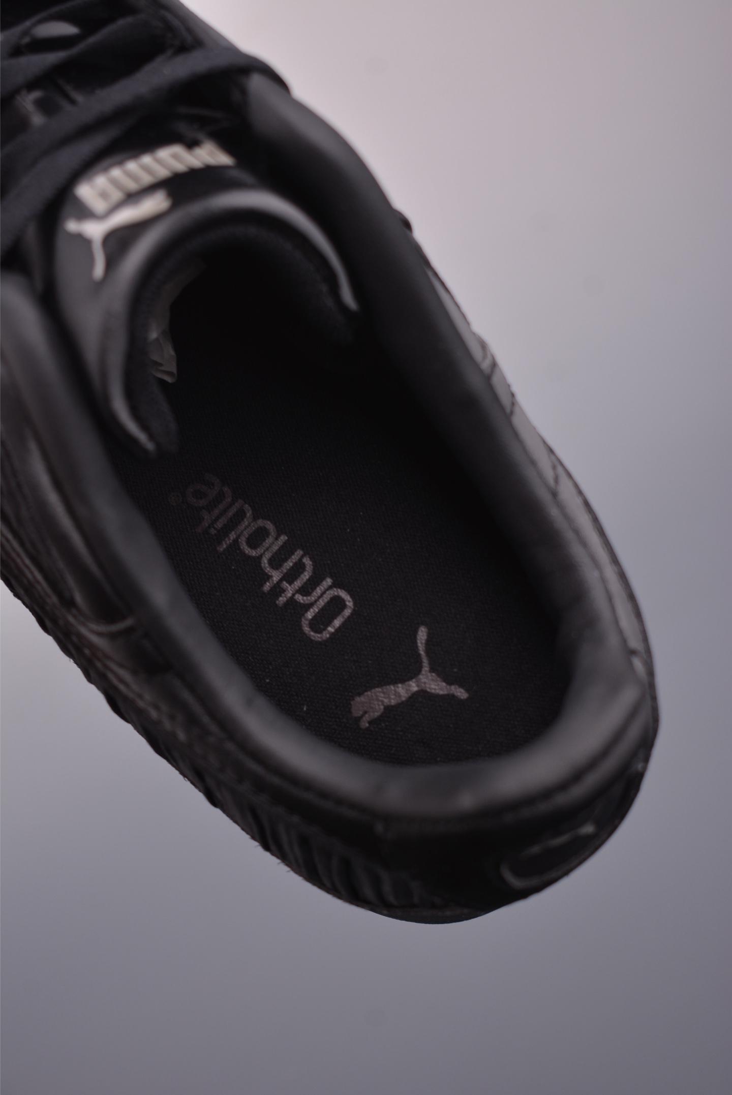 150 彪马Puma Bella V2 Leather 低帮专业越野德训鞋 406092-022