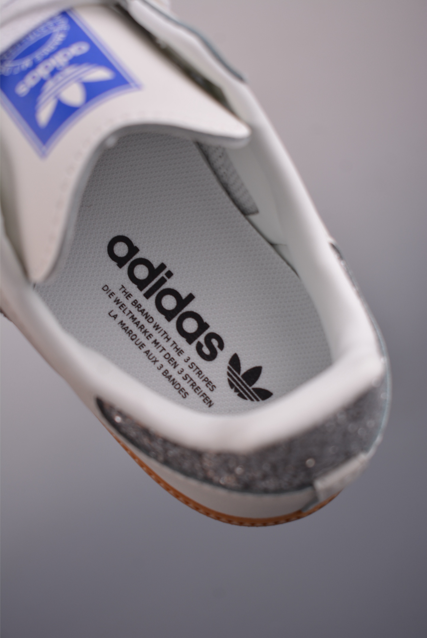 140 Adidas三叶草SAMBA W 休闲板鞋 ST5866