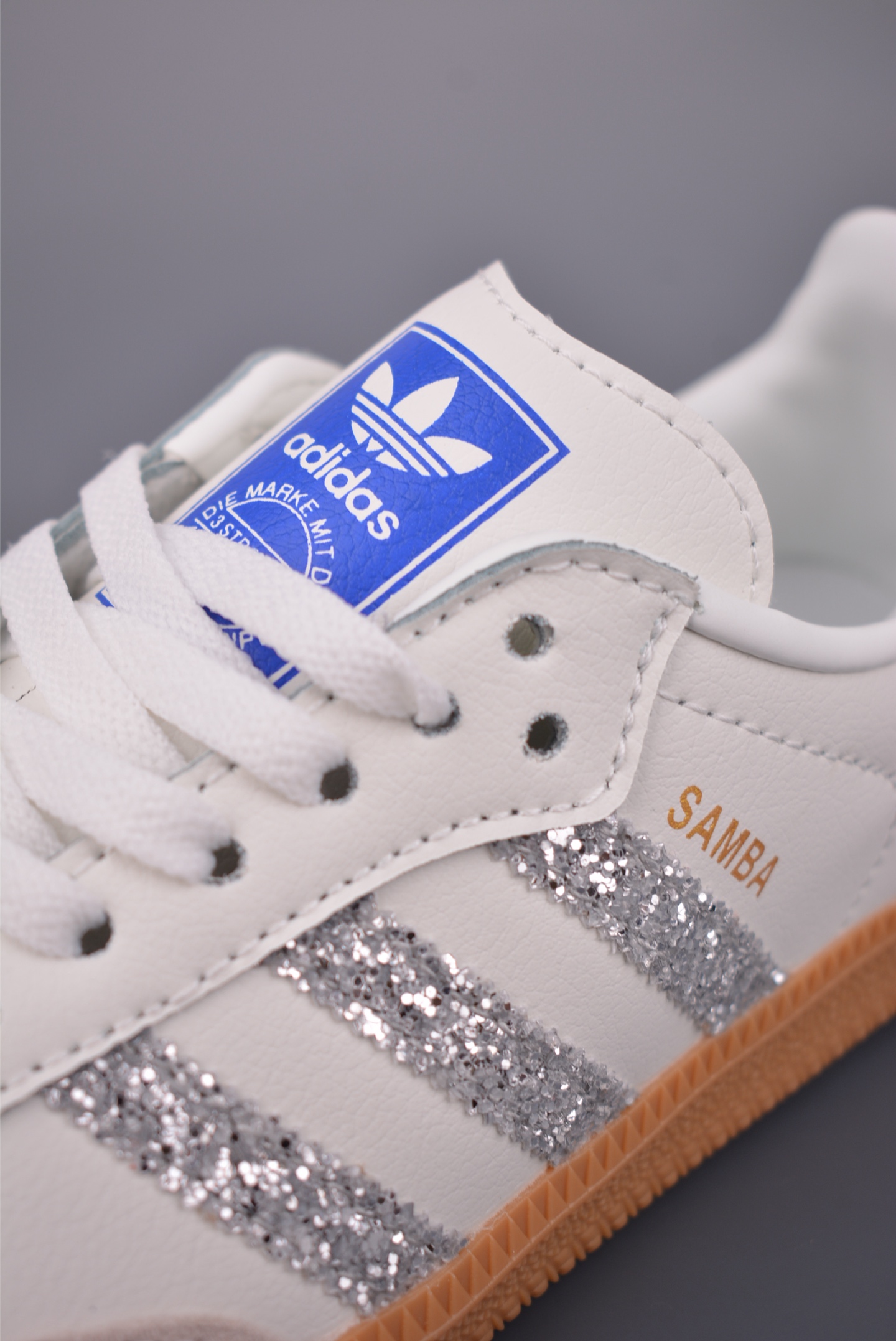 140 Adidas三叶草SAMBA W 休闲板鞋 ST5866