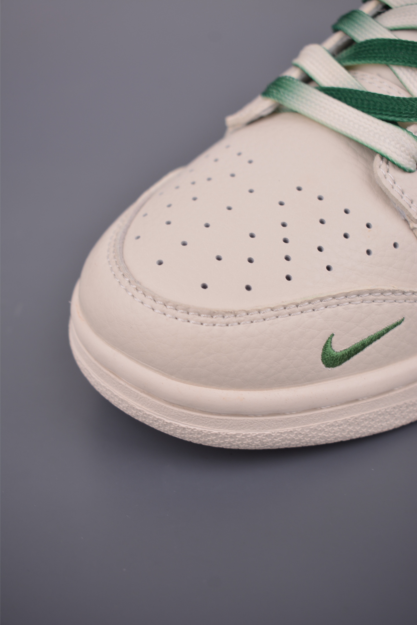 280 Nike SB Dunk Low NBA魔术 CS1688-106