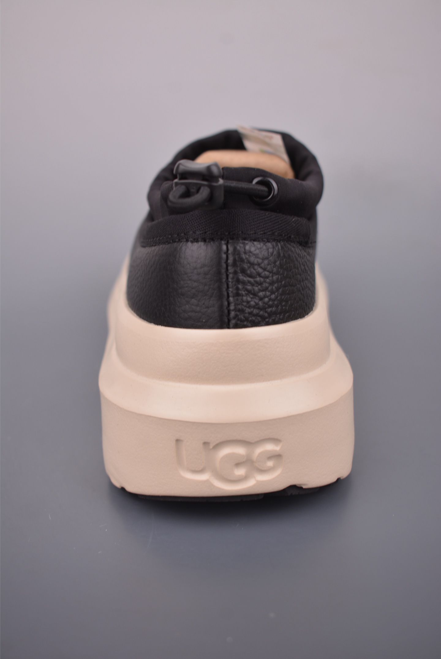 260 UGG 2025秋冬新品 机能撞色 王一博代言热门大爆款 包头套脚低帮 1144096