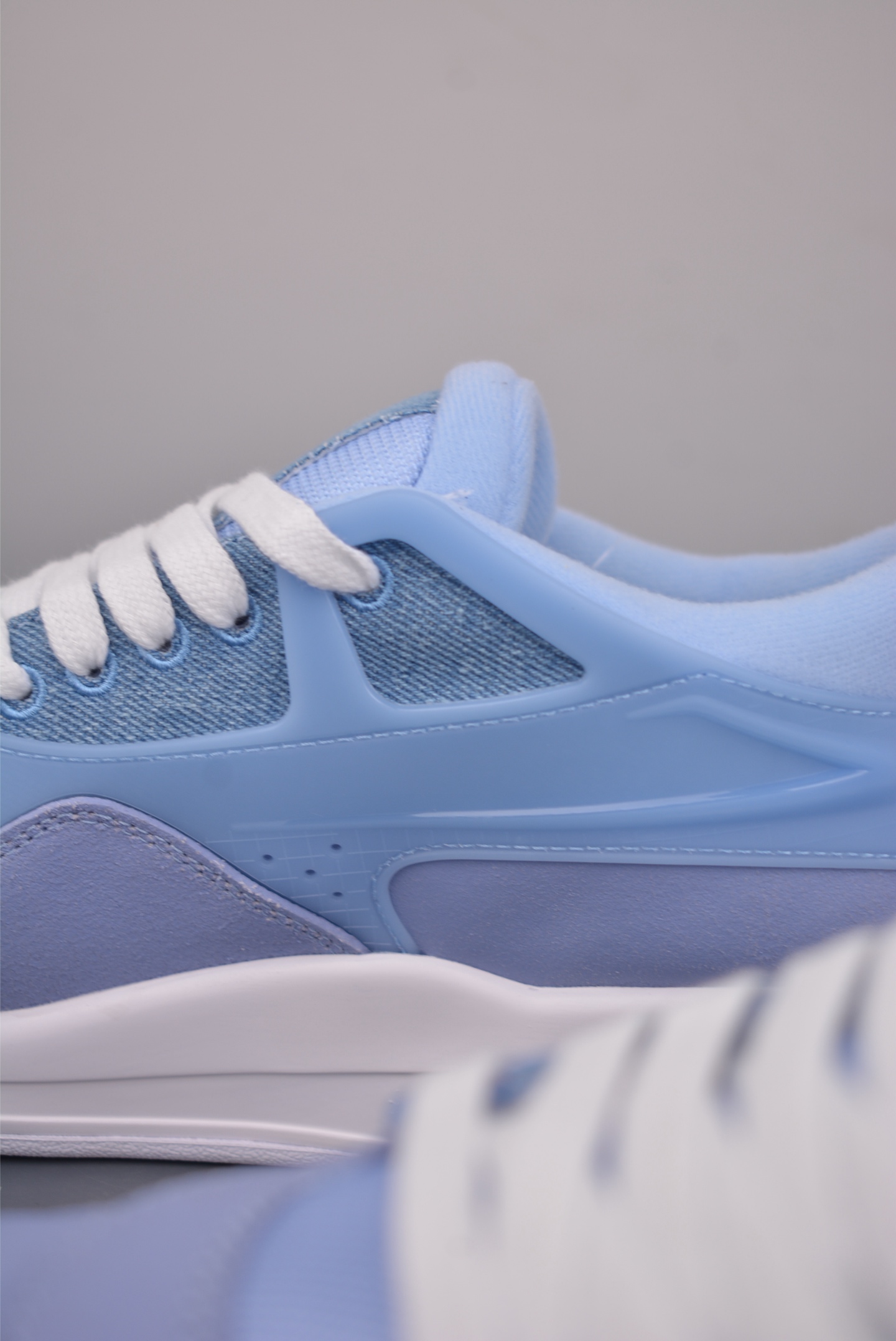 220 Nigel Sylvester x Jordan Air Jordan 4 RM SP AJ4低帮 复刻麂皮白蓝 IH2348-400