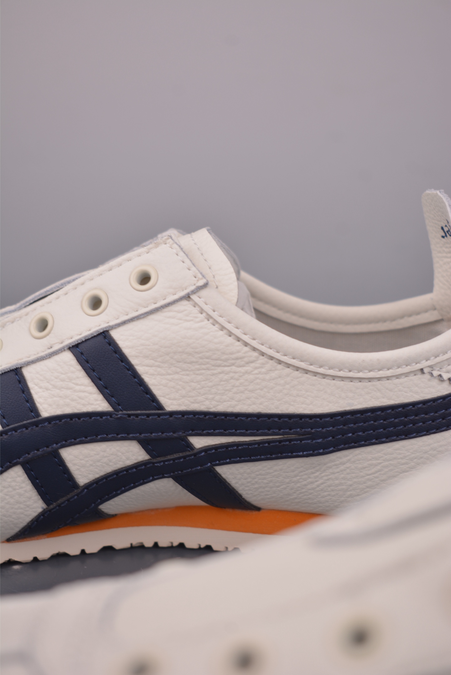 180 OnitsukaTiger/鬼塚虎 Mexico 66 1183B815