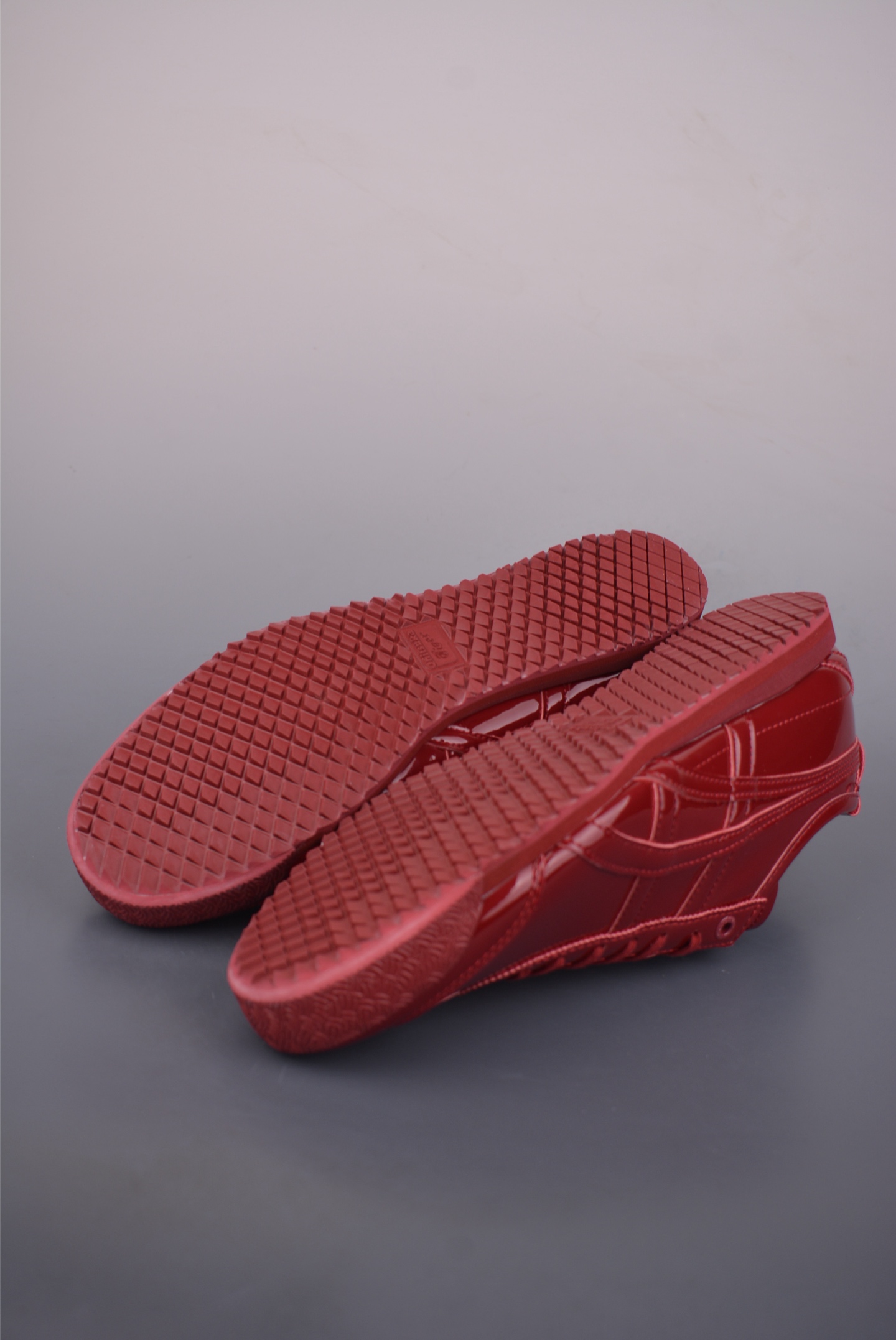 150 Asics鬼冢虎 MEXICO 66 NM 做工精赞 1183C527-600