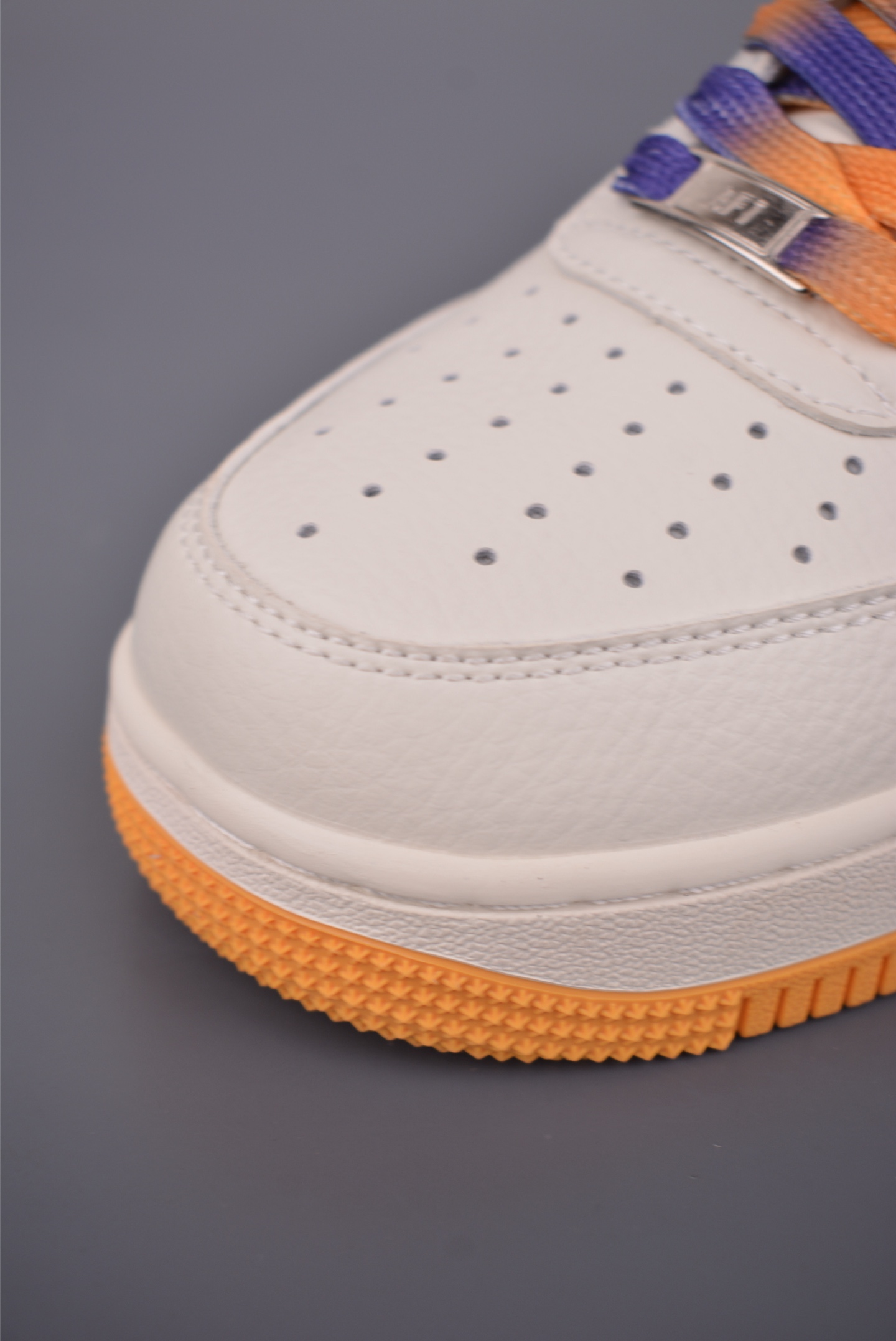 260 Nike Air Force 1 Low NBA湖人 CS5288-006