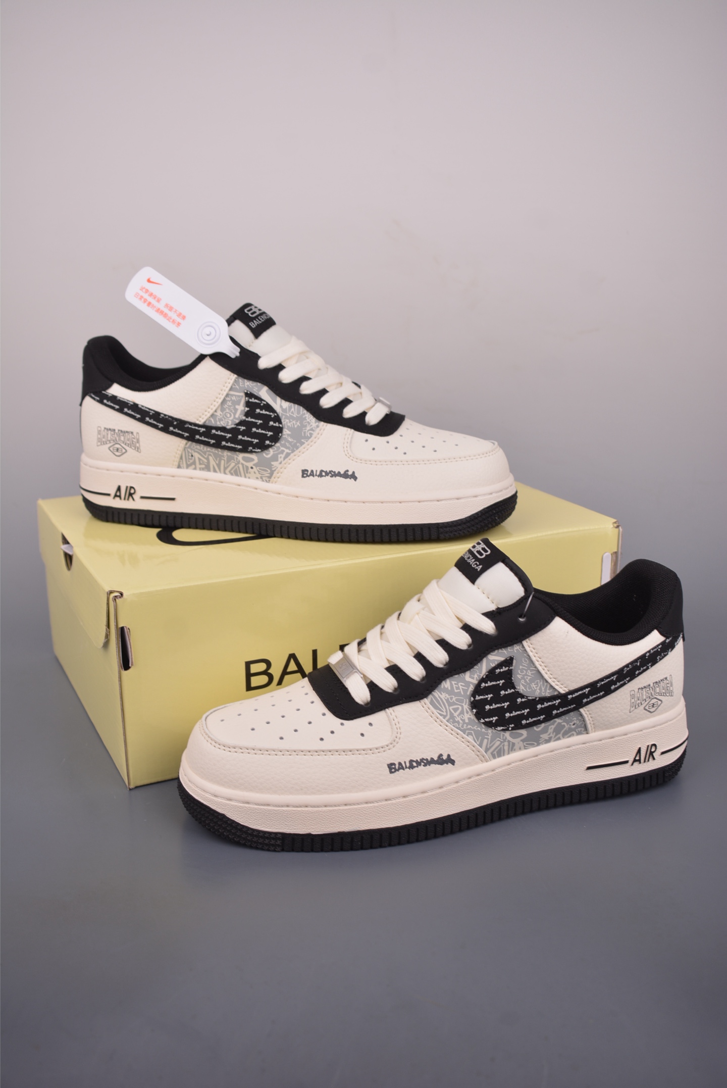 260 Nike Air Force 1 Low 巴黎世家联名 JP8028-059