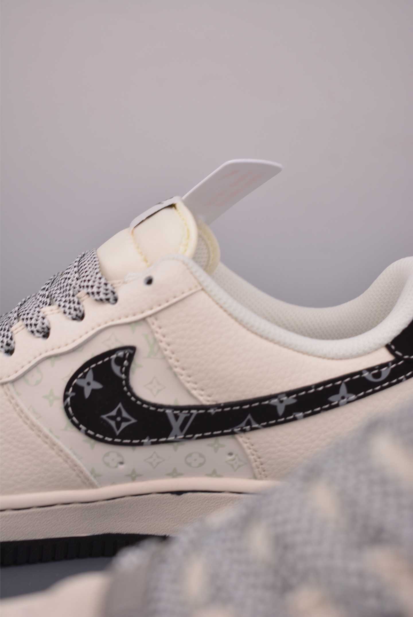 260 Nike Air Force 1 Low LV联名 JP8028-059