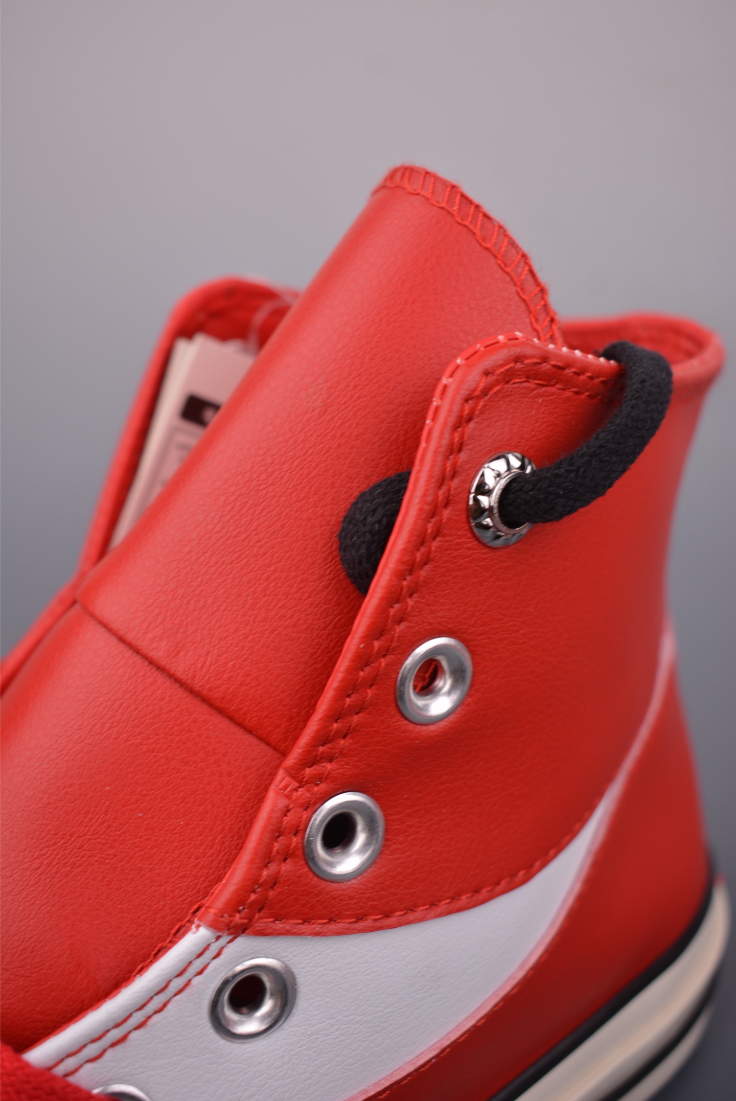 140 年末联名 重磅来袭 Coca-Cola x Converse Chuck 70 可口可乐联名 复古皮质高帮休闲鞋 17888C