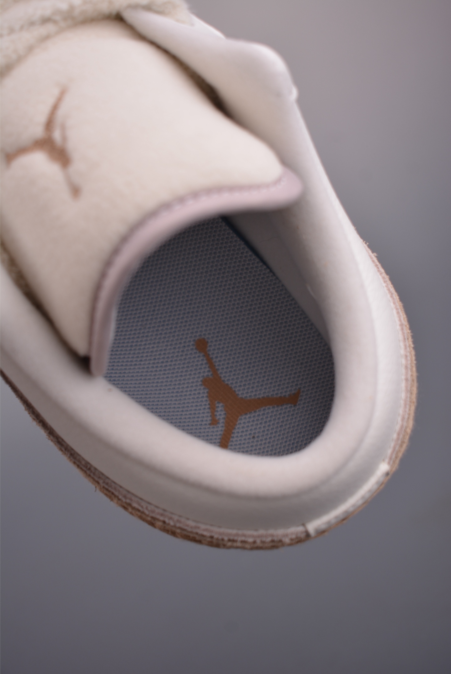 200 Air Jordan 1 Low 奶茶缝线 AJ1乔1低帮休闲板鞋 HV4268-120