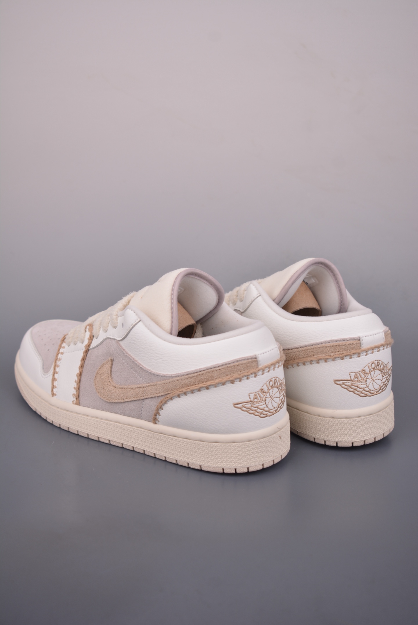 200 Air Jordan 1 Low 奶茶缝线 AJ1乔1低帮休闲板鞋 HV4268-120