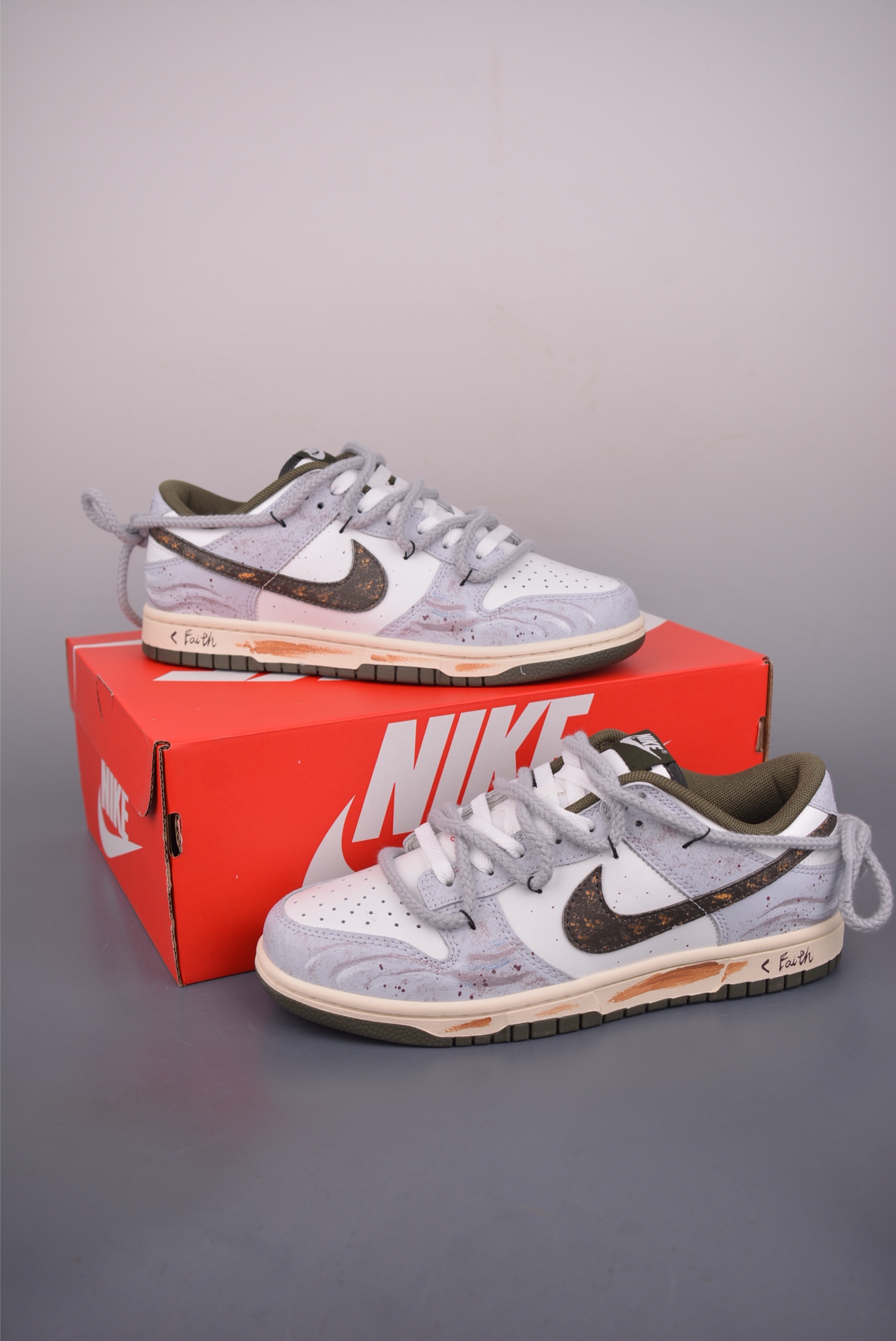 280 Nike SB Dunk Low 解构绑带 HF5441-102