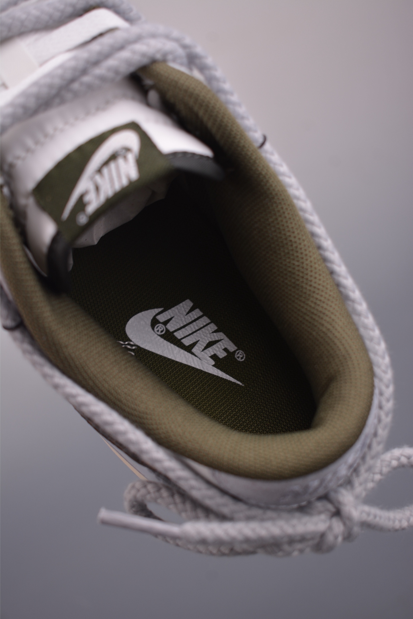 280 Nike SB Dunk Low 解构绑带 HF5441-102