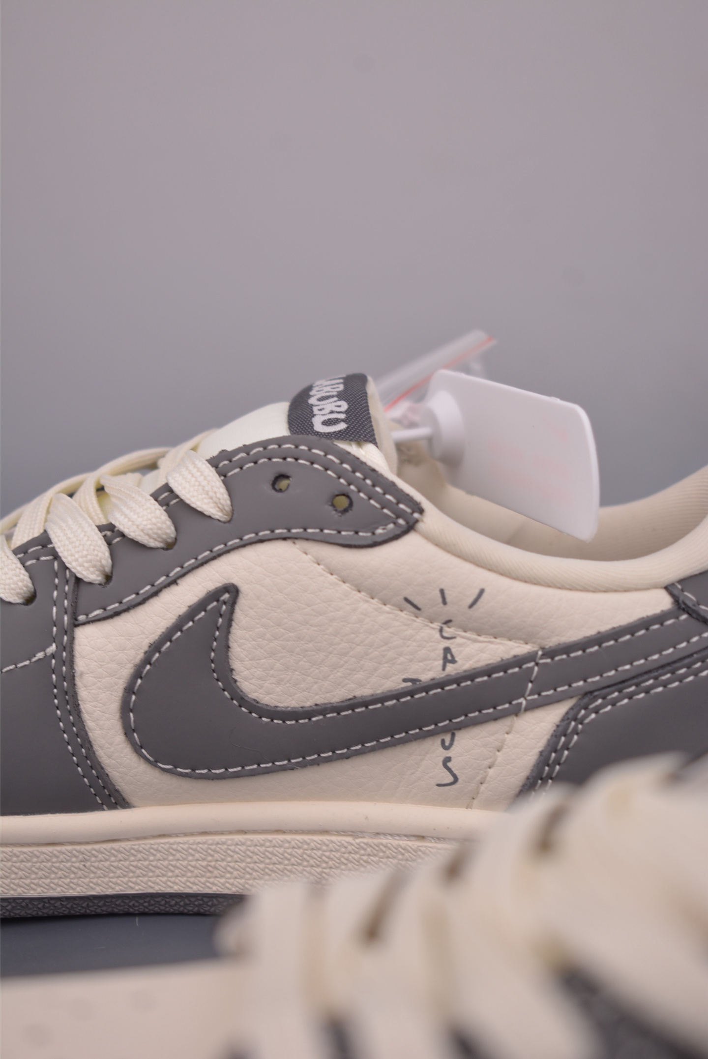 260 Fragment x Travis Scott x Labubu Air Jordan 1 Low 解构鞋带 三方联名倒钩 LD2028-055