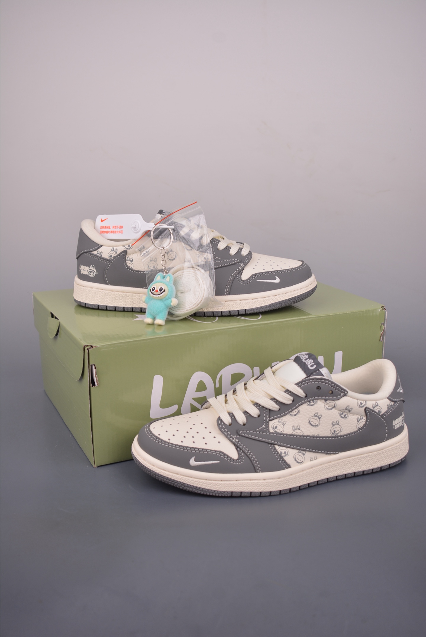 260 Fragment x Travis Scott x Labubu Air Jordan 1 Low 解构鞋带 三方联名倒钩 LD2028-055