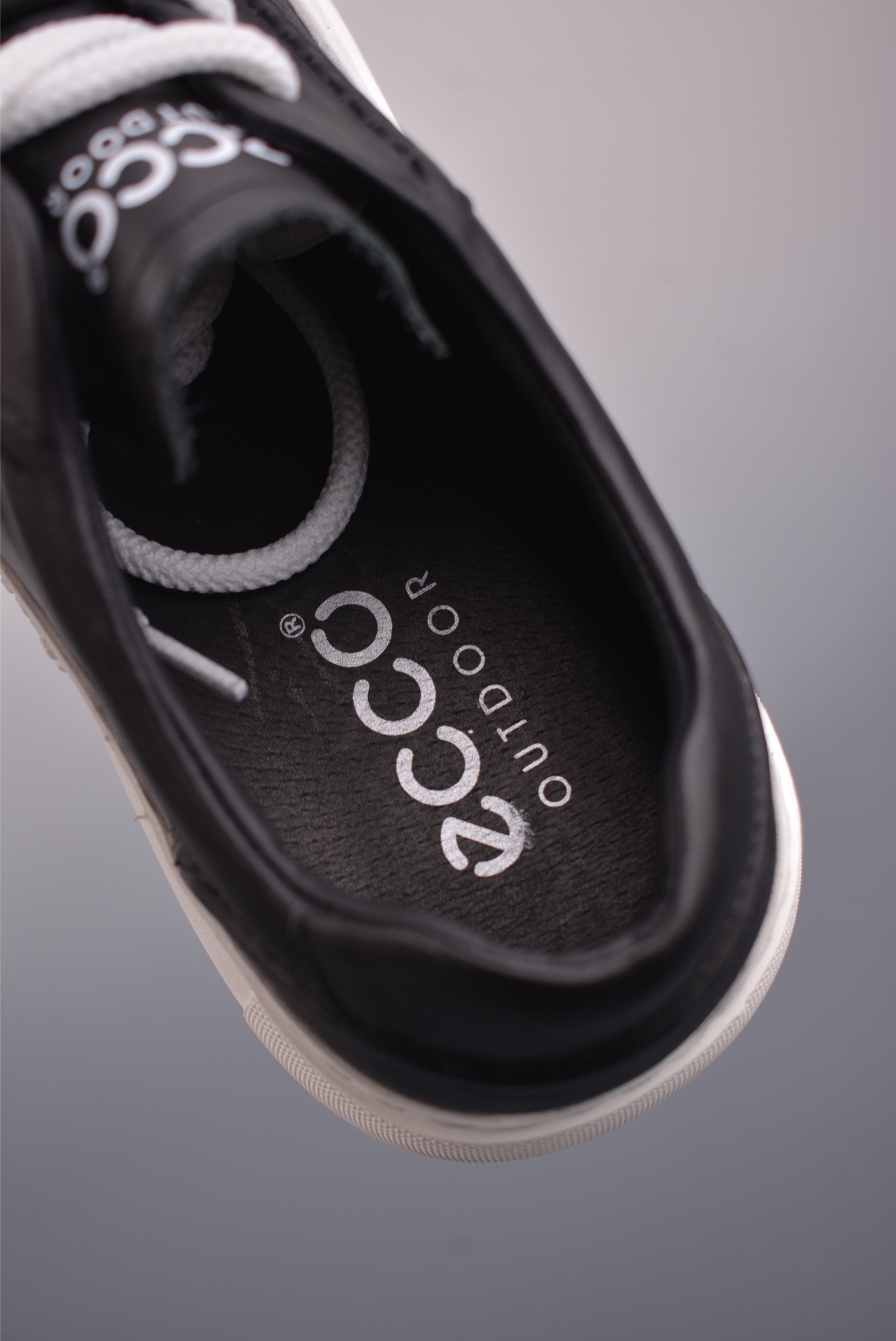 300 ECCO爱步男士休闲小白鞋 简单耐看清爽版型 百搭休闲板鞋 503198