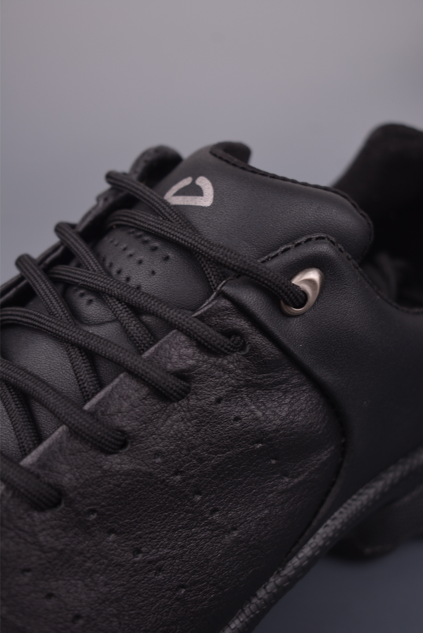 300 ECCO爱步老爹鞋男子夏季新款 全头层百搭潮流户外运动鞋 800464