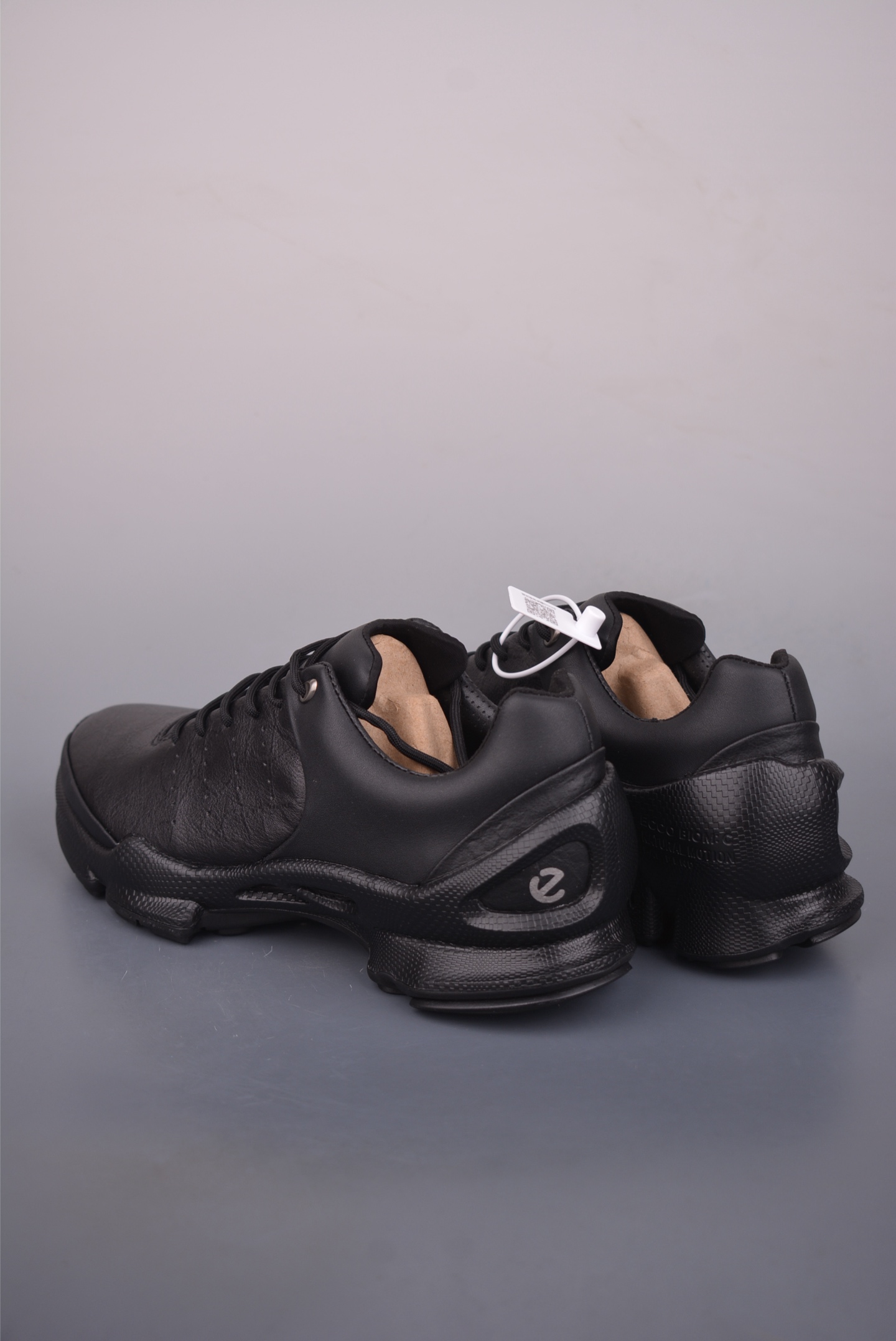 300 ECCO爱步老爹鞋男子夏季新款 全头层百搭潮流户外运动鞋 800464