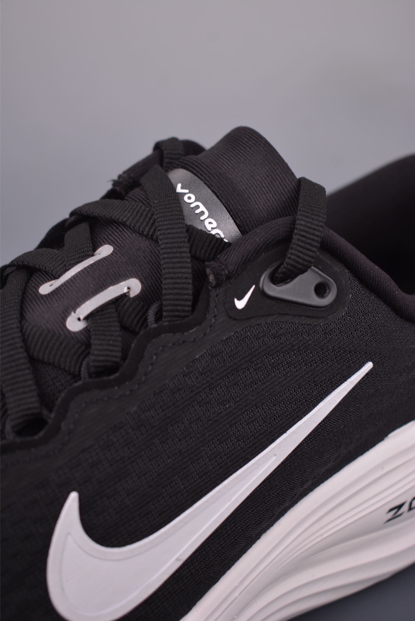 Nike Air Zoom Vomero Plus HV8150-002