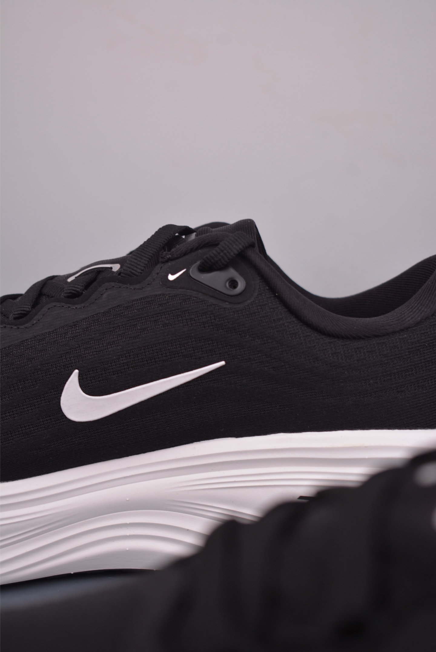 Nike Air Zoom Vomero Plus HV8150-002