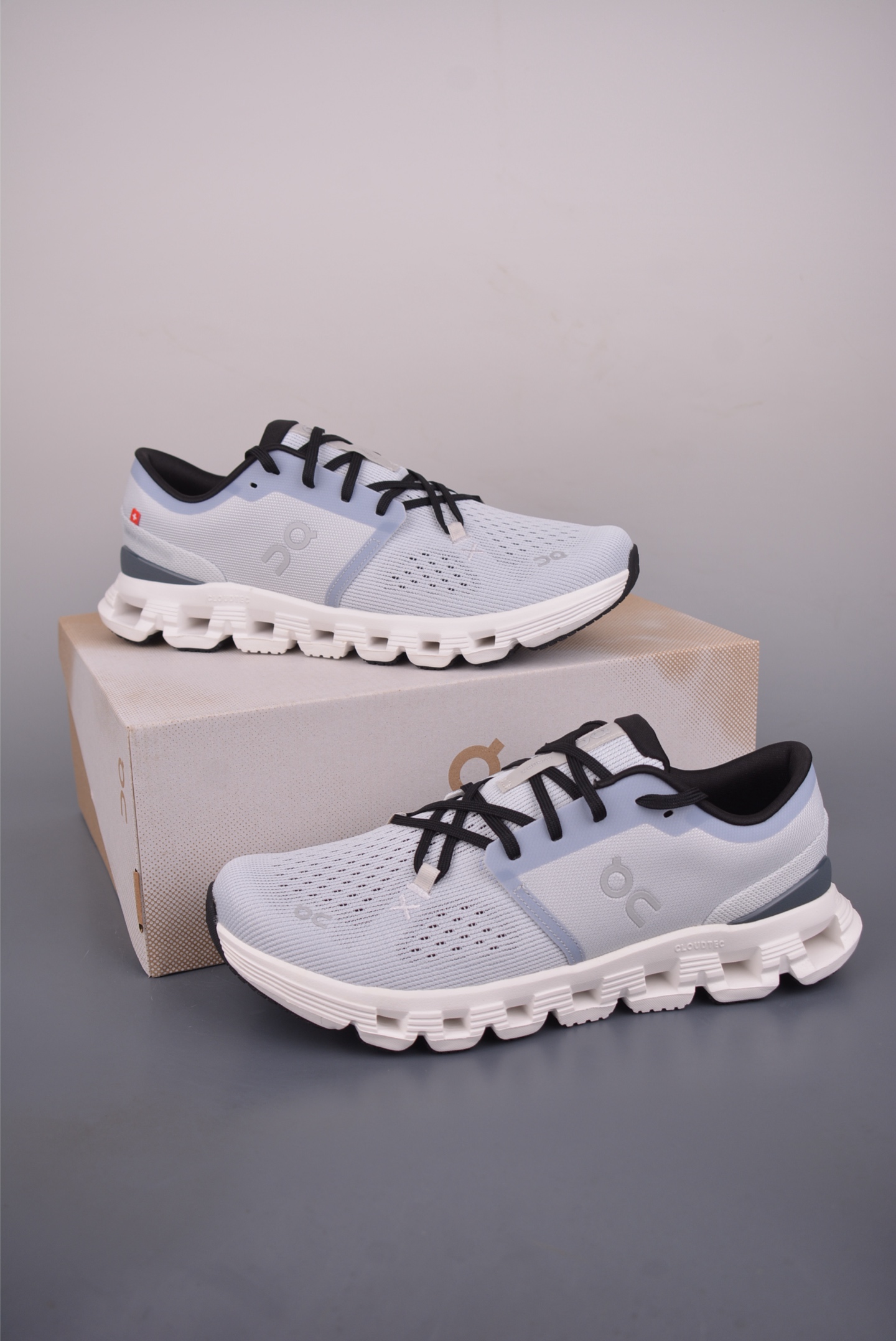 170 On昂跑 Cloud X 4 户外街头机能风跑步鞋 Cloud Hi Edge户外机能融合街头潮流 3ME30043072