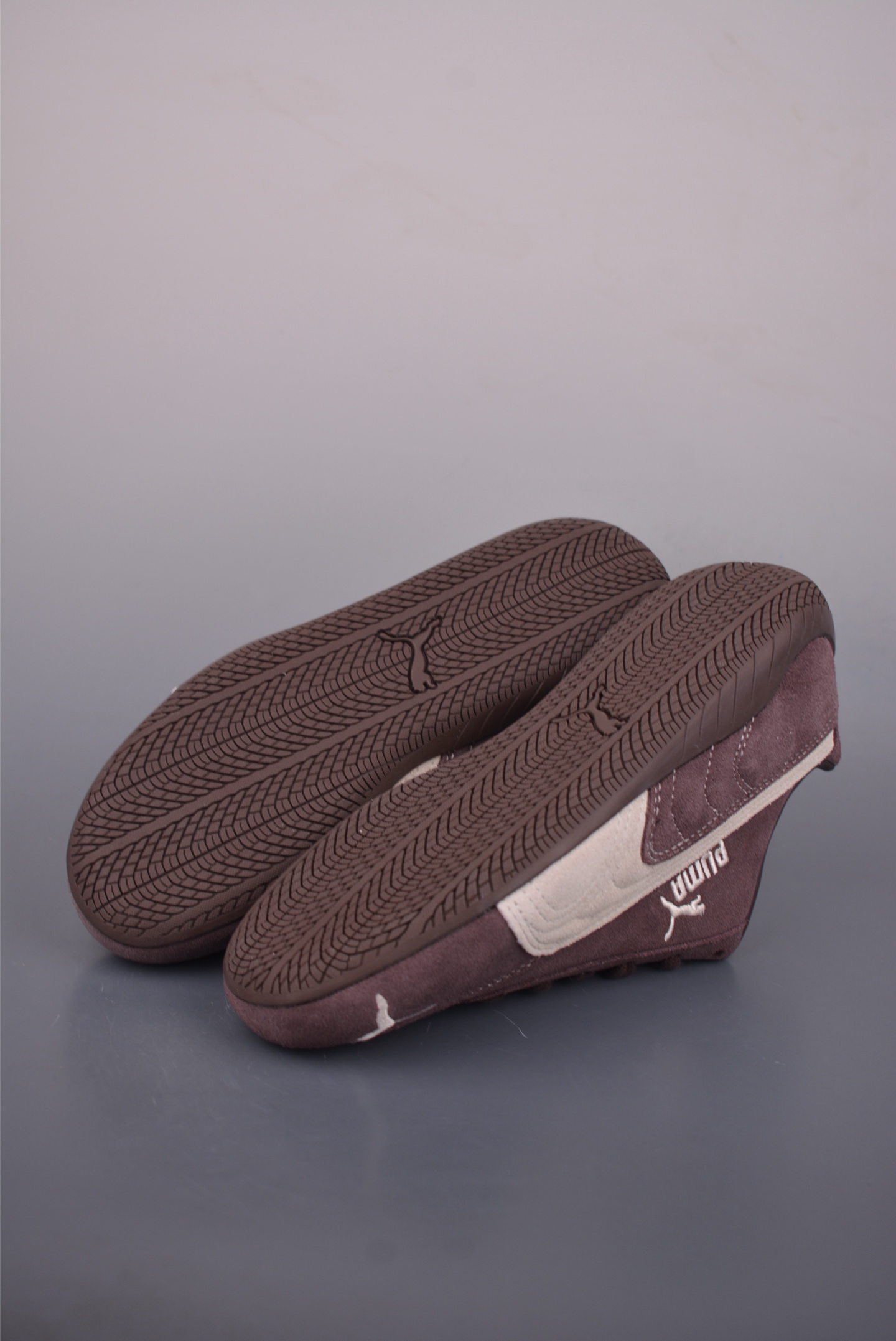 180 Puma Speedcat Sparco 充正版本 彪马罗马阿莫尔系列 复古运动休闲赛车跑鞋 403903-01-Chinese UA Cheap High Quatity Brand Clothes Bags handbags Sneakers wholesale wholesaler seller from China Factory suppliers Fashion Clothing Shoes best Quality Beautiful Price 180 Puma Speedcat Sparco 充正版本 彪马罗马阿莫尔系列 复古运动休闲赛车跑鞋 403903-01