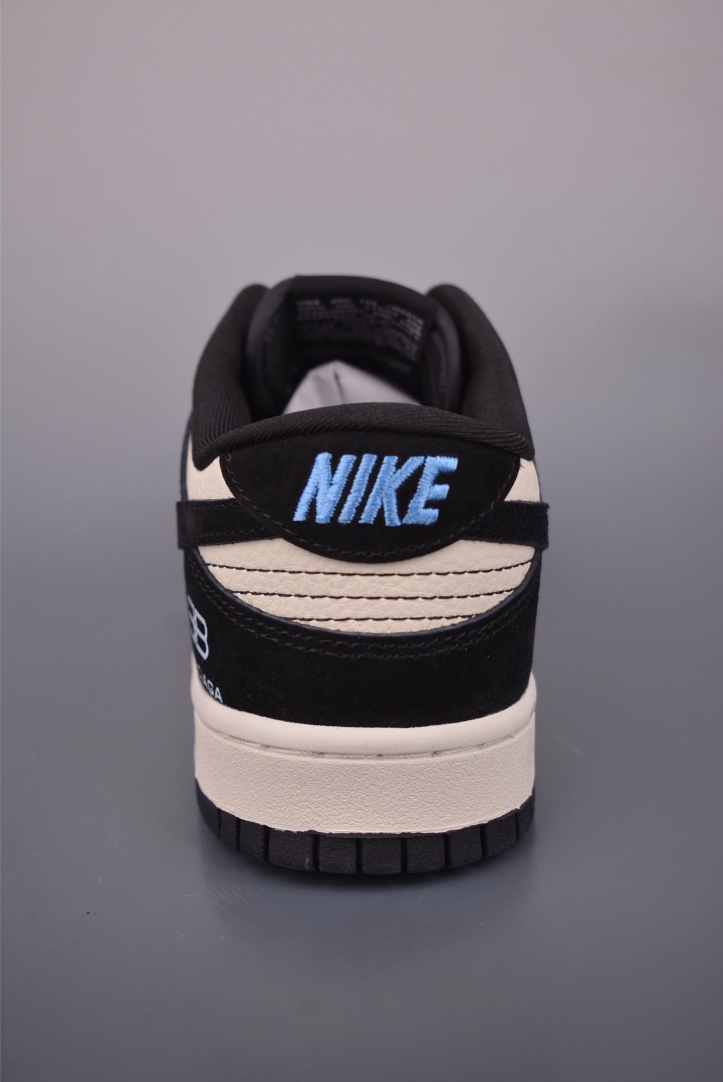 Nike SB Dunk Low 巴黎世家联名 DS6608-015