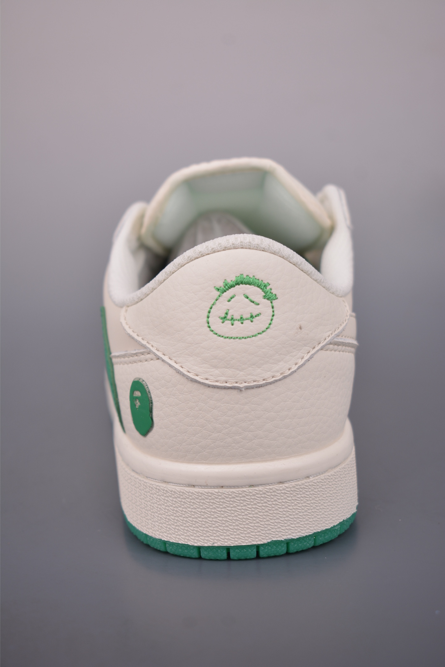 Fragment x Travis Scott x 猿人头 Air Jordan 1 Low 解构鞋带 三方联名倒钩 DM7866-116