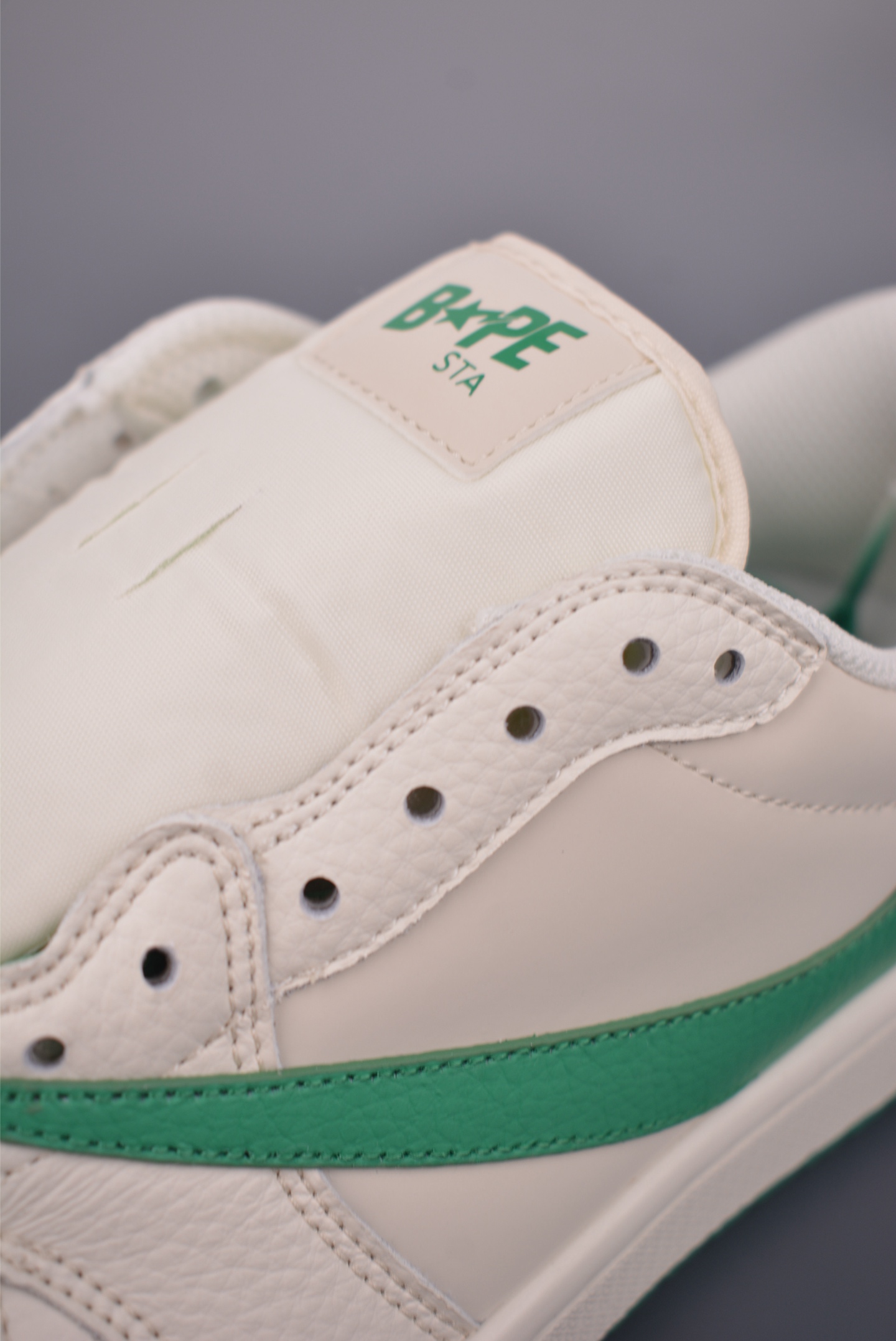 Fragment x Travis Scott x 猿人头 Air Jordan 1 Low 解构鞋带 三方联名倒钩 DM7866-116