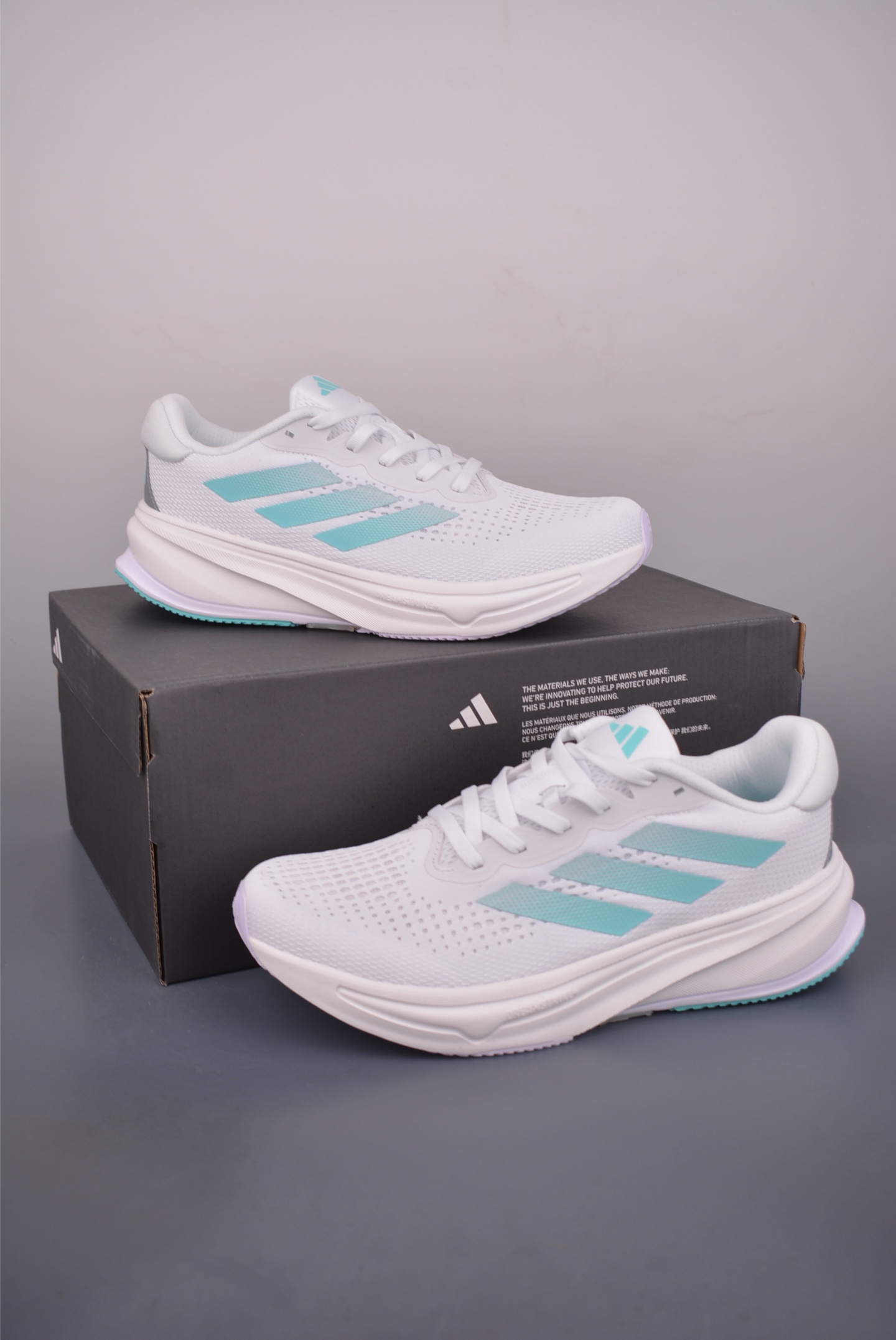 阿迪达斯 Adidas Supernova Rise 马拉松专业赛事休闲运动跑步鞋 编织网布极强透气性