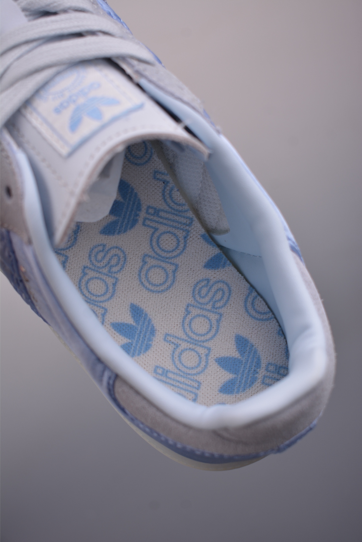 Adidas Samba 复古桑巴板鞋 HQ5160