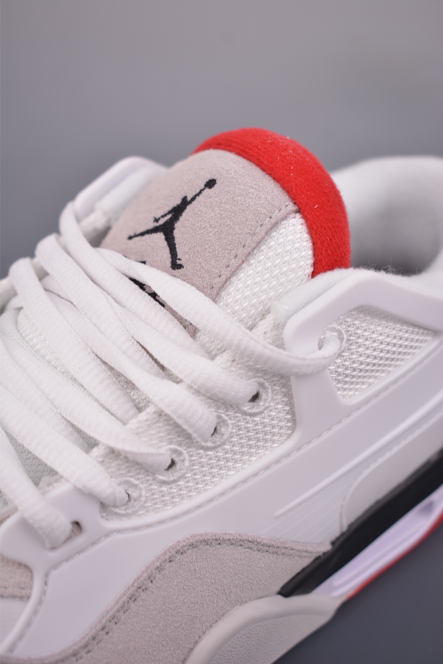 Nigel Sylvester x Jordan Air Jordan 4 RM SP AJ4低帮 复刻麂皮白黑红 FQ7939-102