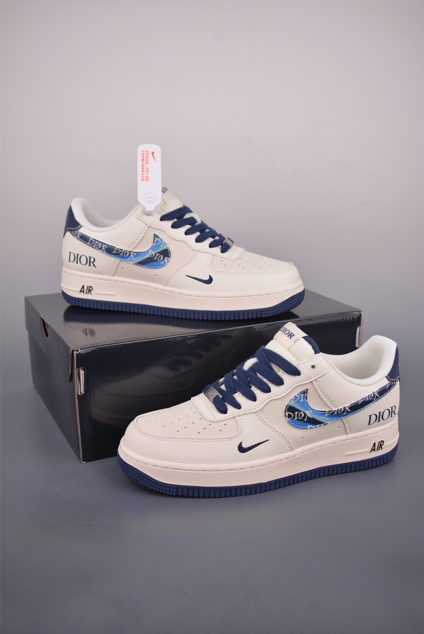Nike Air Force 1 Low DIY联名
