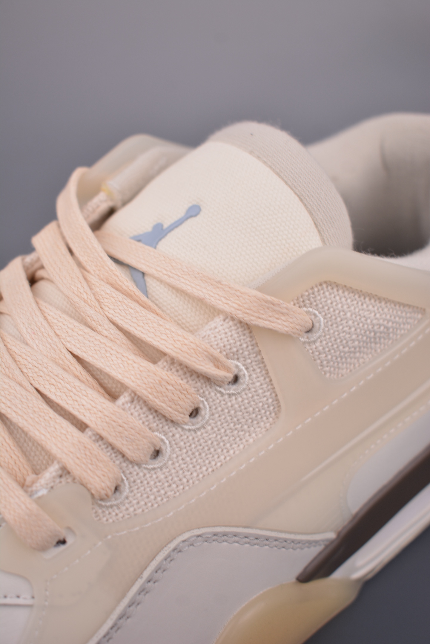 Nigel Sylvester x Jordan Air Jordan 4 RM SP AJ4低帮 复刻麂皮米白 IB8857-141