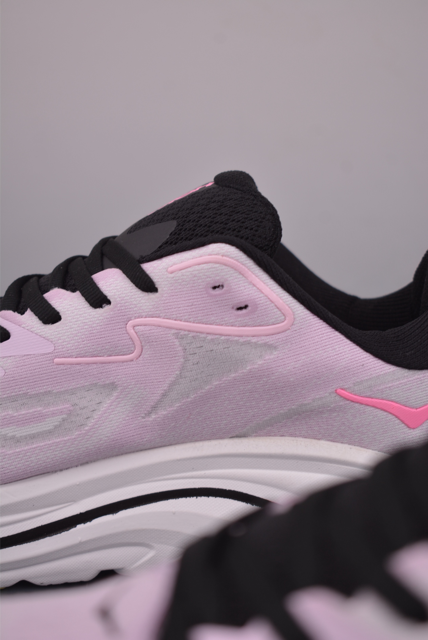 150 HOKA ONE ONE M CLIFTON 10 邦迪十代舒适防滑耐磨低帮休闲跑步鞋 1127895