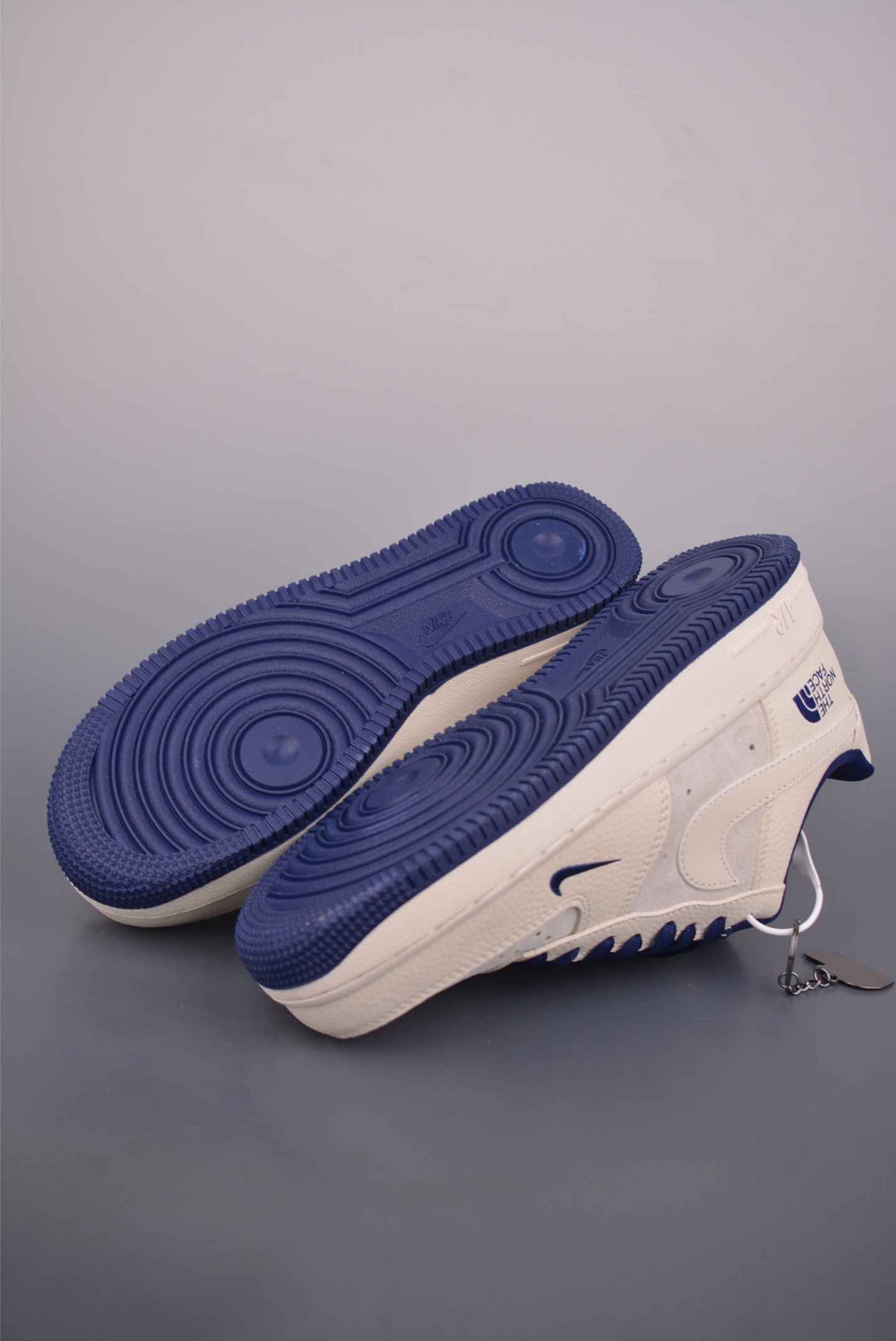 Nike Air Force 1 Low 北面联名 DF0188-107