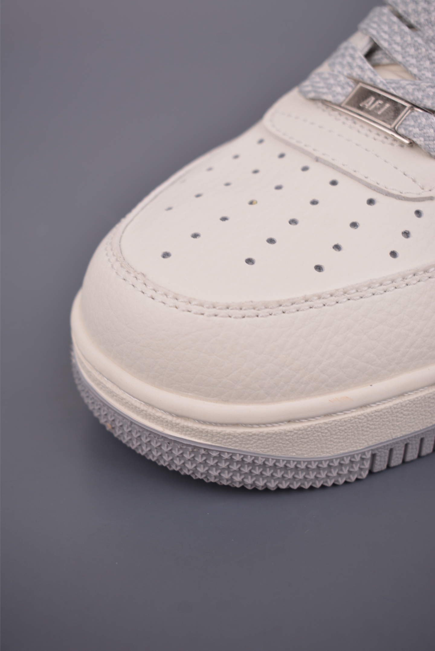 Nike Air Force 1 Low 米白灰 CS5288-0411