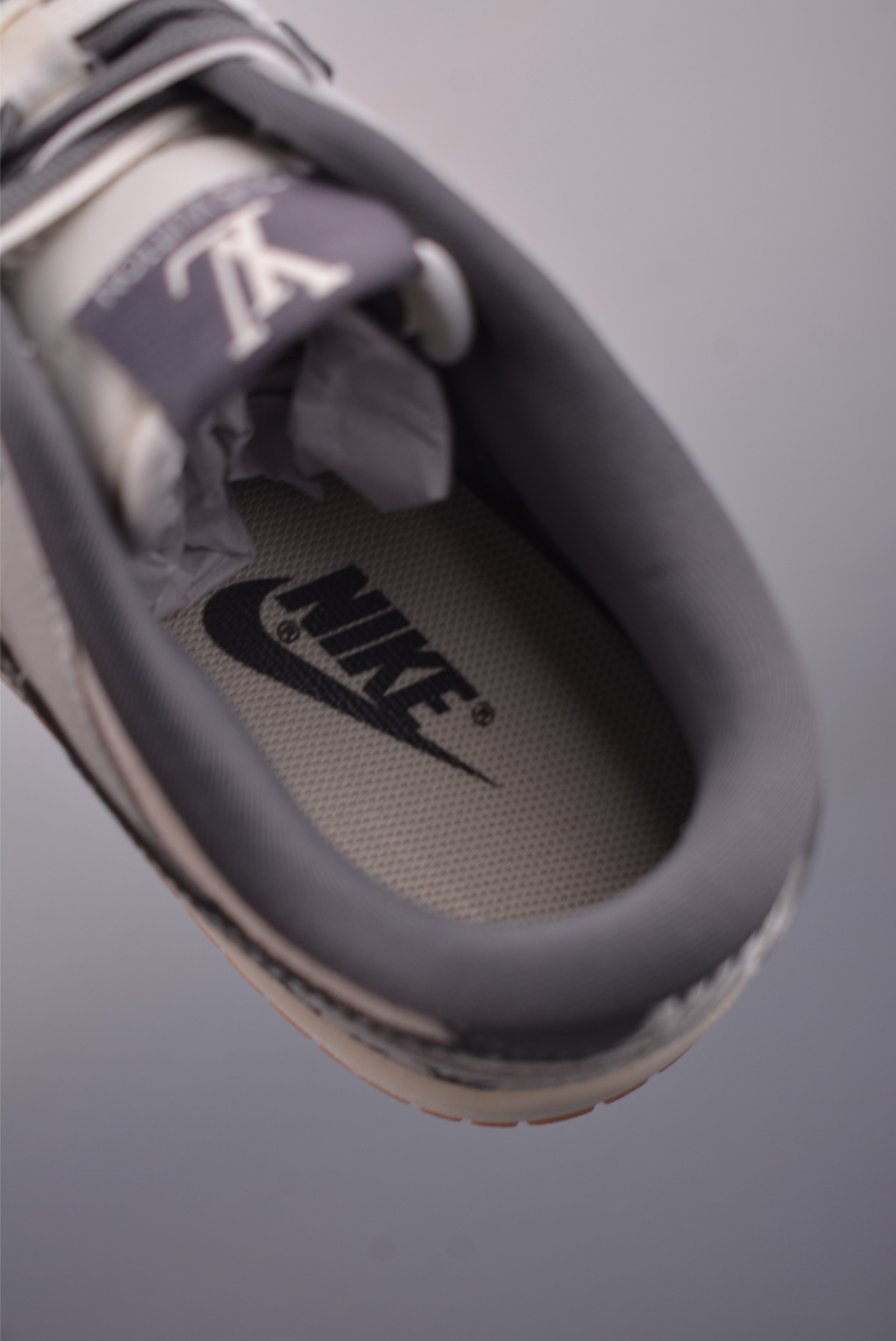 Nike SB Dunk Low LV联名 SG6688-006