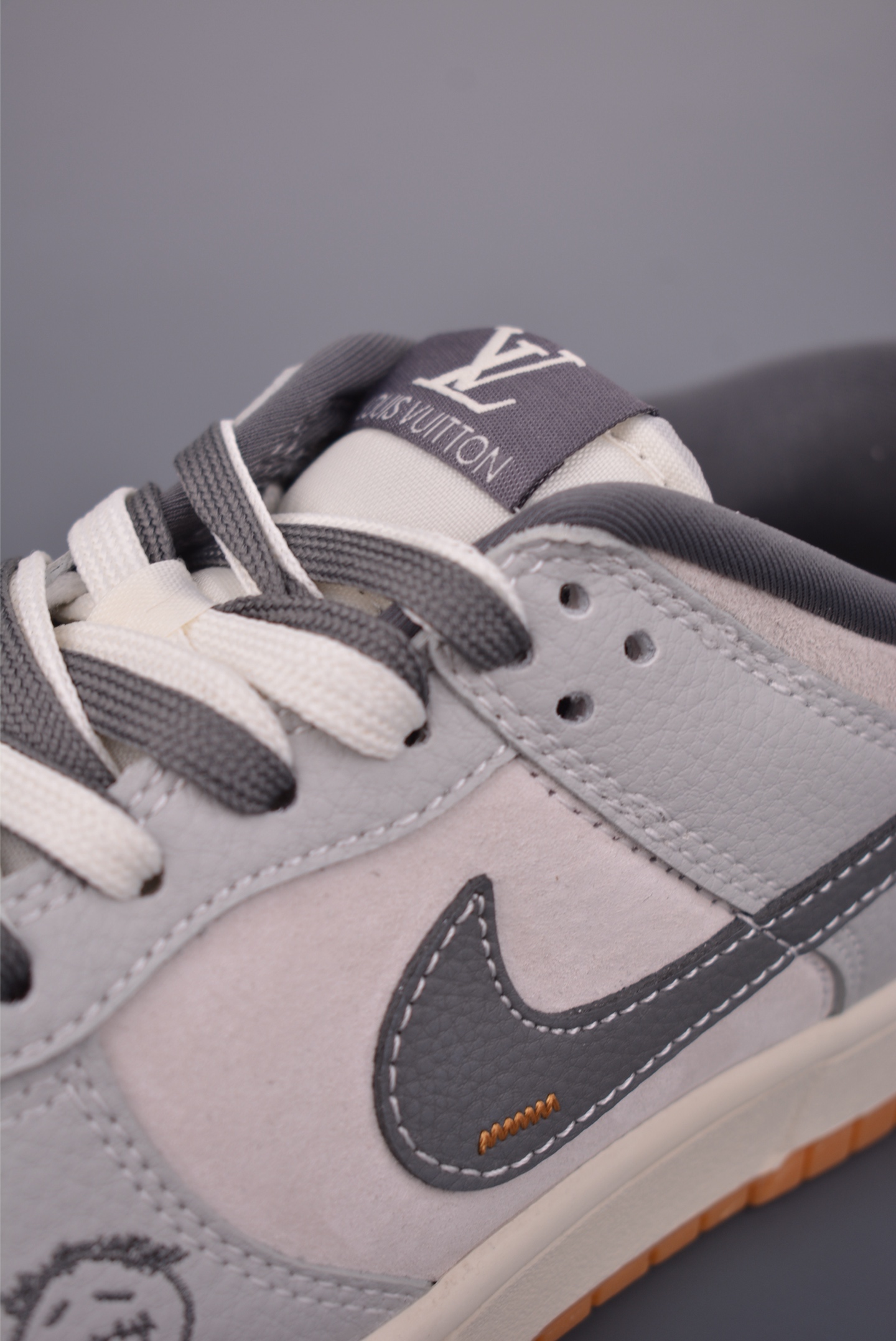 Nike SB Dunk Low LV联名 SG6688-006