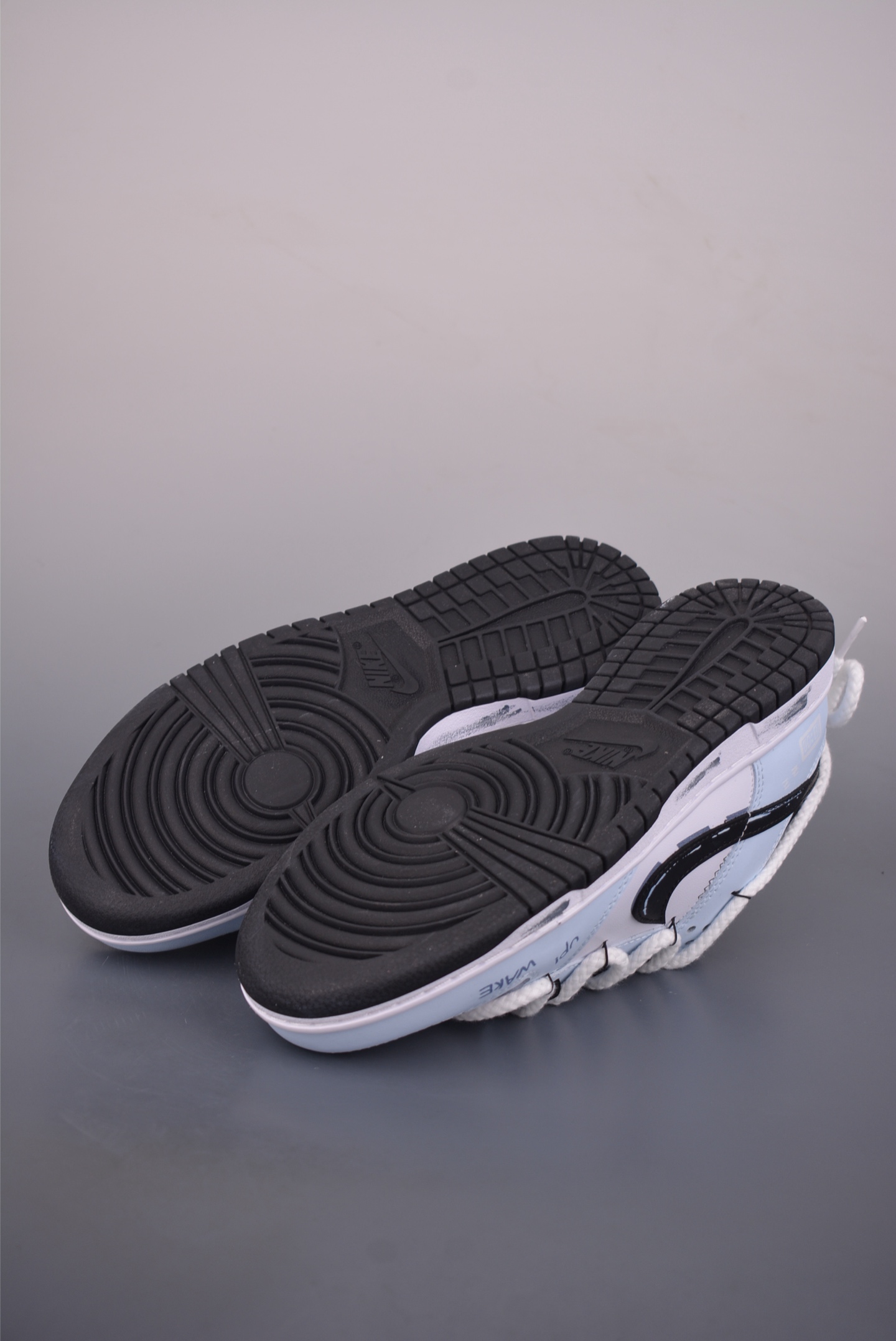 Nike SB Dunk Low 解构绑带 DD1391-100