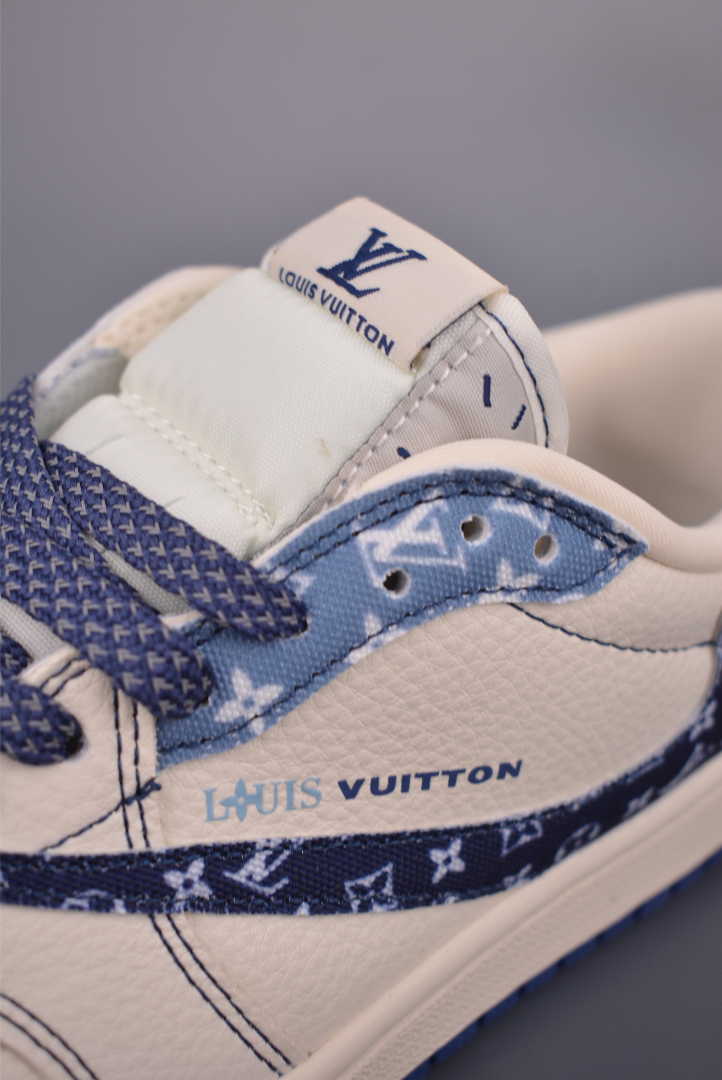 Fragment x Travis Scott x LV Air Jordan 1 Low 解构鞋带 三方联名倒钩 XD1979-002
