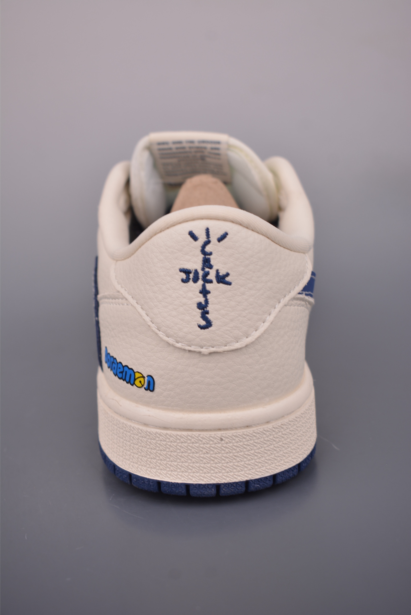 Fragment x Travis Scott x 哆啦A梦 Air Jordan 1 Low 解构鞋带 XB1979-015