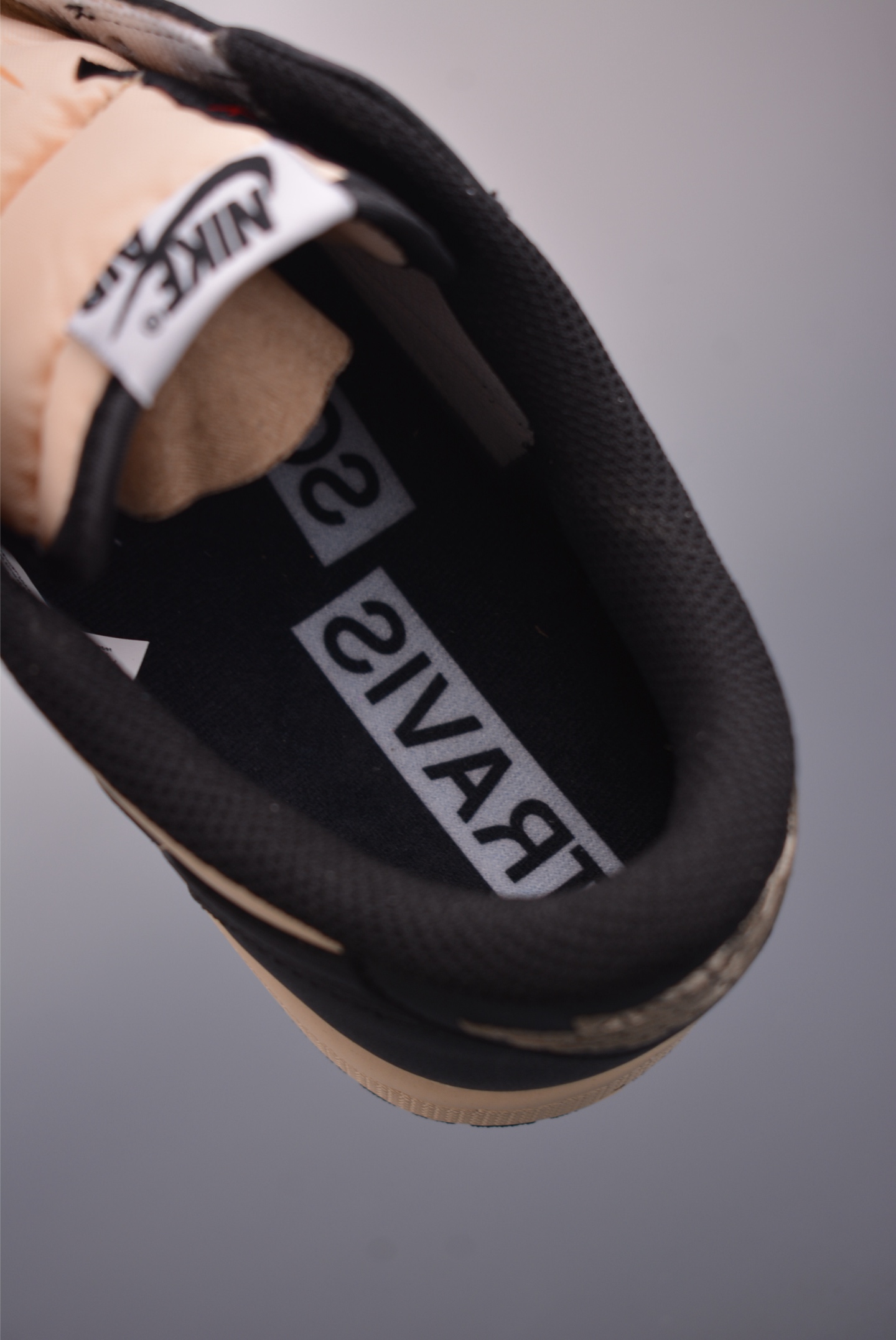 Fragment x Travis Scott x Air Jordan 1 Low 三方联名倒钩 DM7866-201