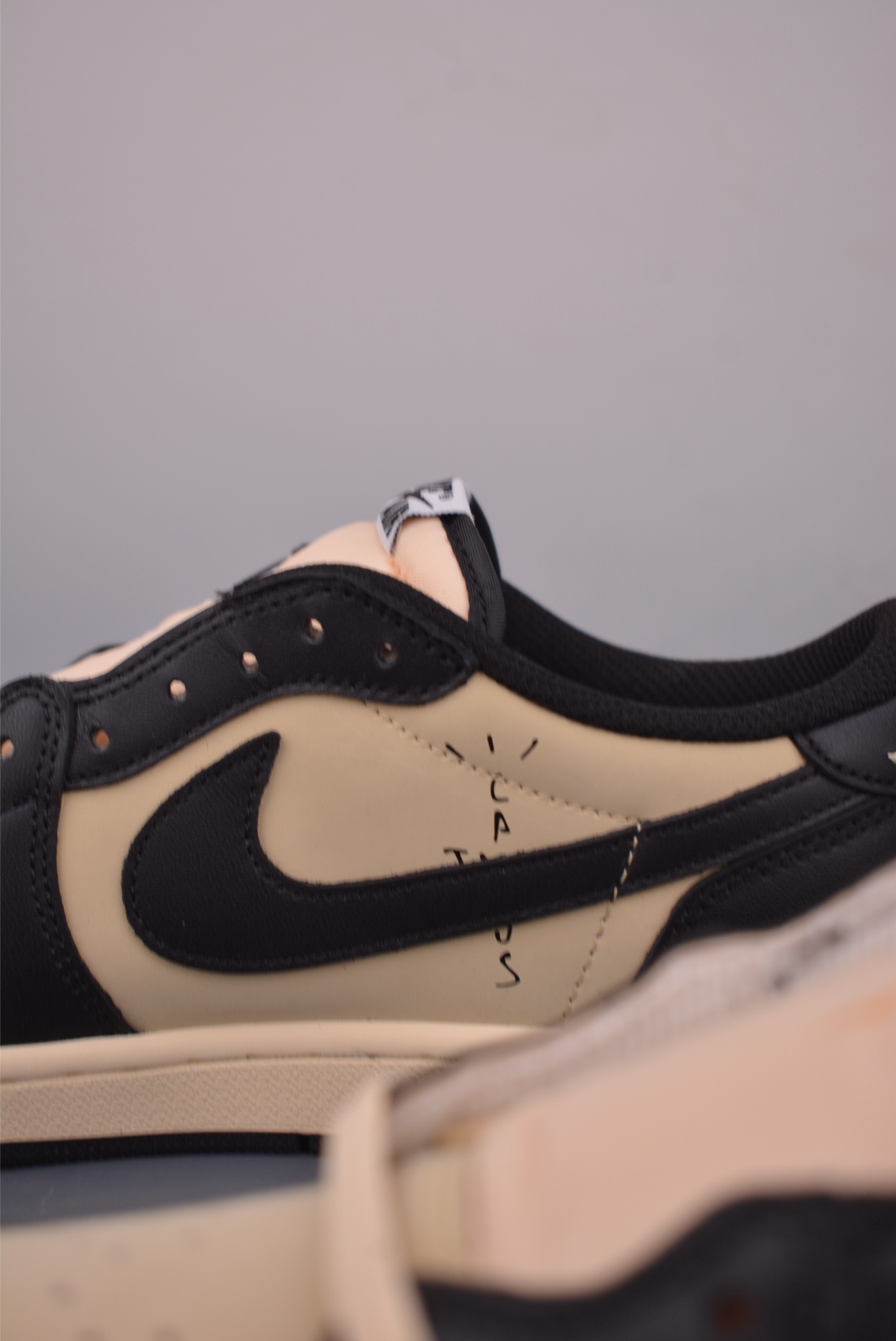 Fragment x Travis Scott x Air Jordan 1 Low 三方联名倒钩 DM7866-201