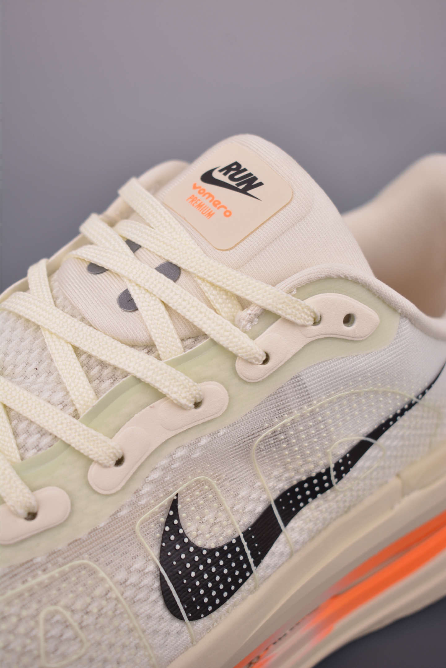 Nike Vomero premium Air气垫40周年 舒适百搭防滑耐磨 支撑缓震低帮 休闲跑步鞋 HQ2050-100