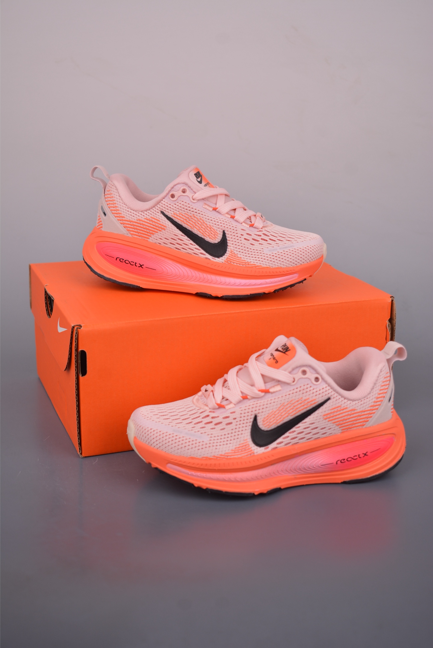 Nike Air Zoom Vomero Plus 童鞋 休闲运动慢跑鞋 HQ2157