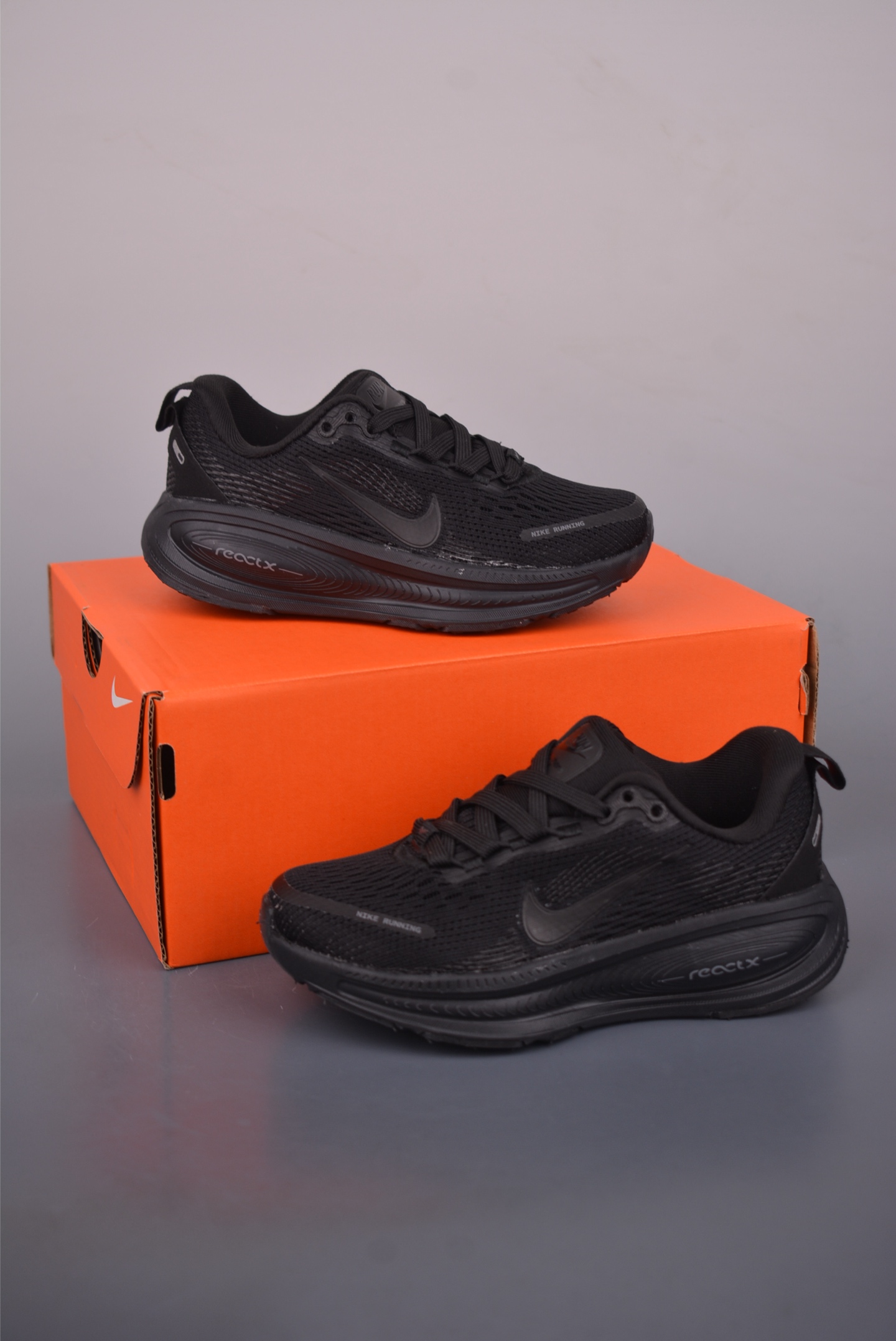 Nike Air Zoom Vomero Plus 童鞋 休闲运动慢跑鞋 HQ2157